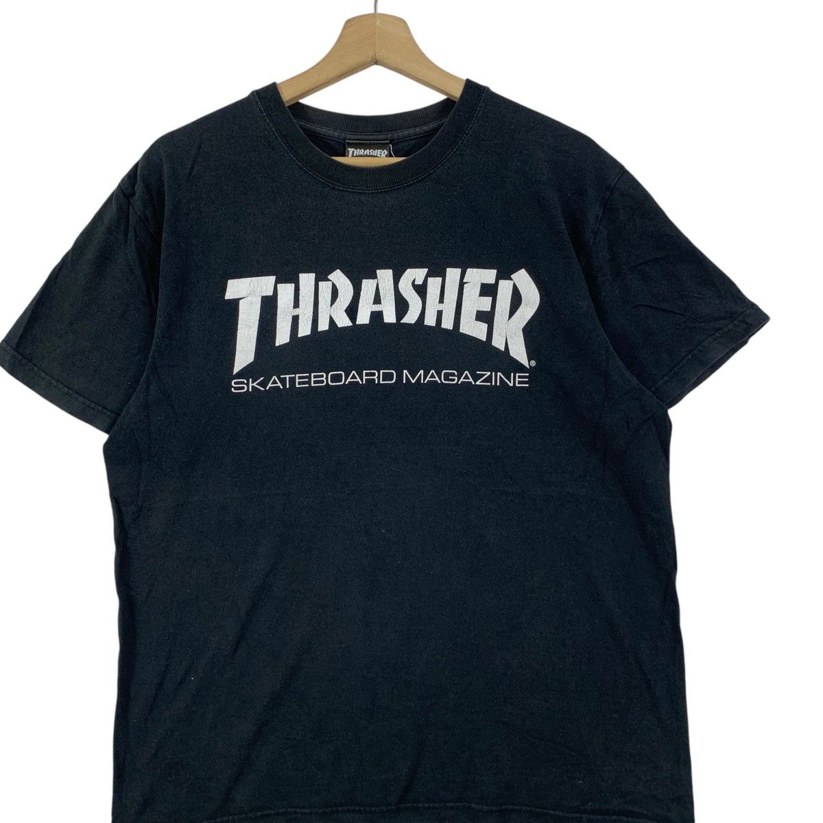 Vintage Vintage TRASHER SKATEBOARD MAGAZINE Tokyo Store Tee Shirt Size US L / EU 52-54 / 3 - 3 Thumbnail