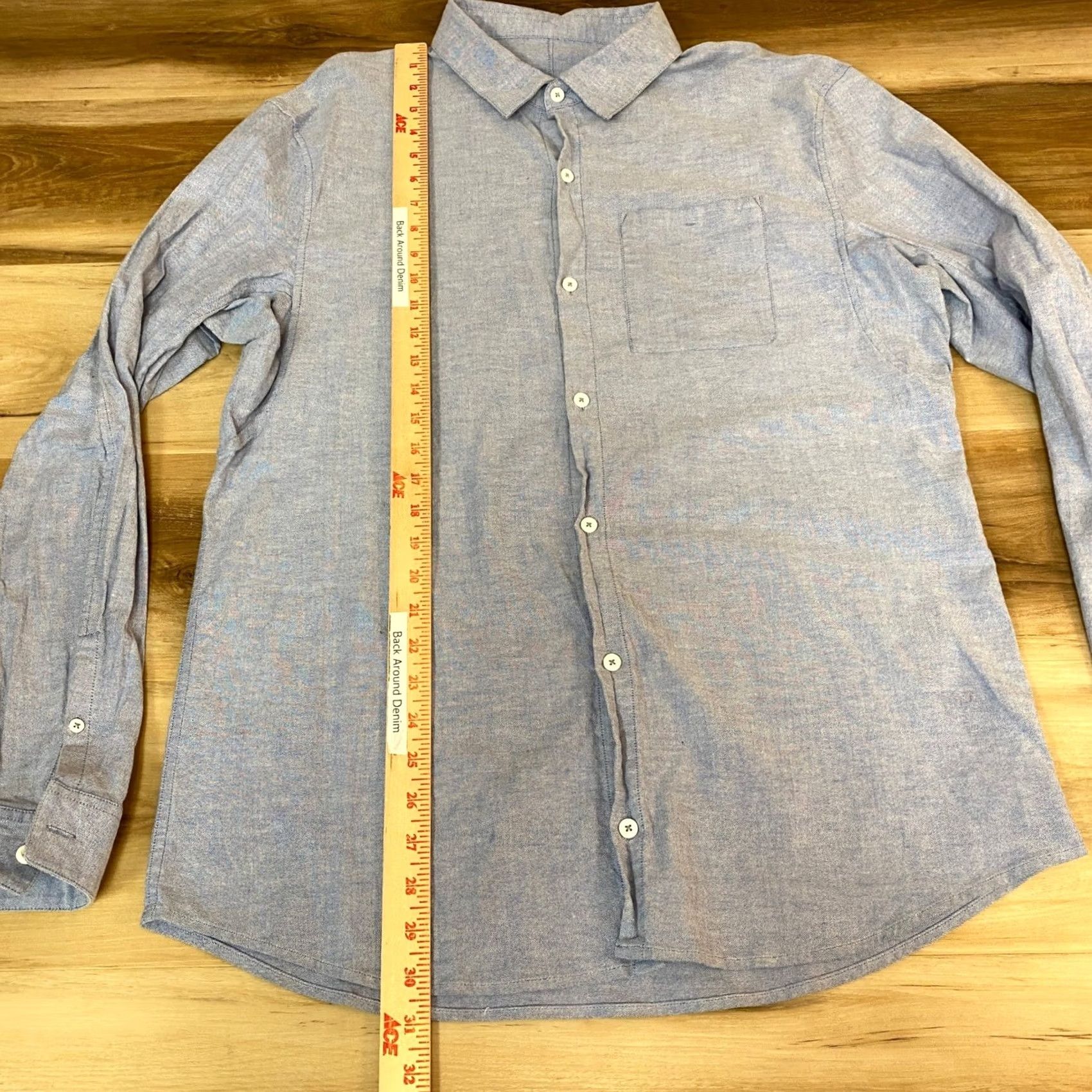 Lululemon Lululemon Shirt Mens Large Button Up Blue Chambray Chest Pocket Casual Size US L / EU 52-54 / 3 - 5 Thumbnail