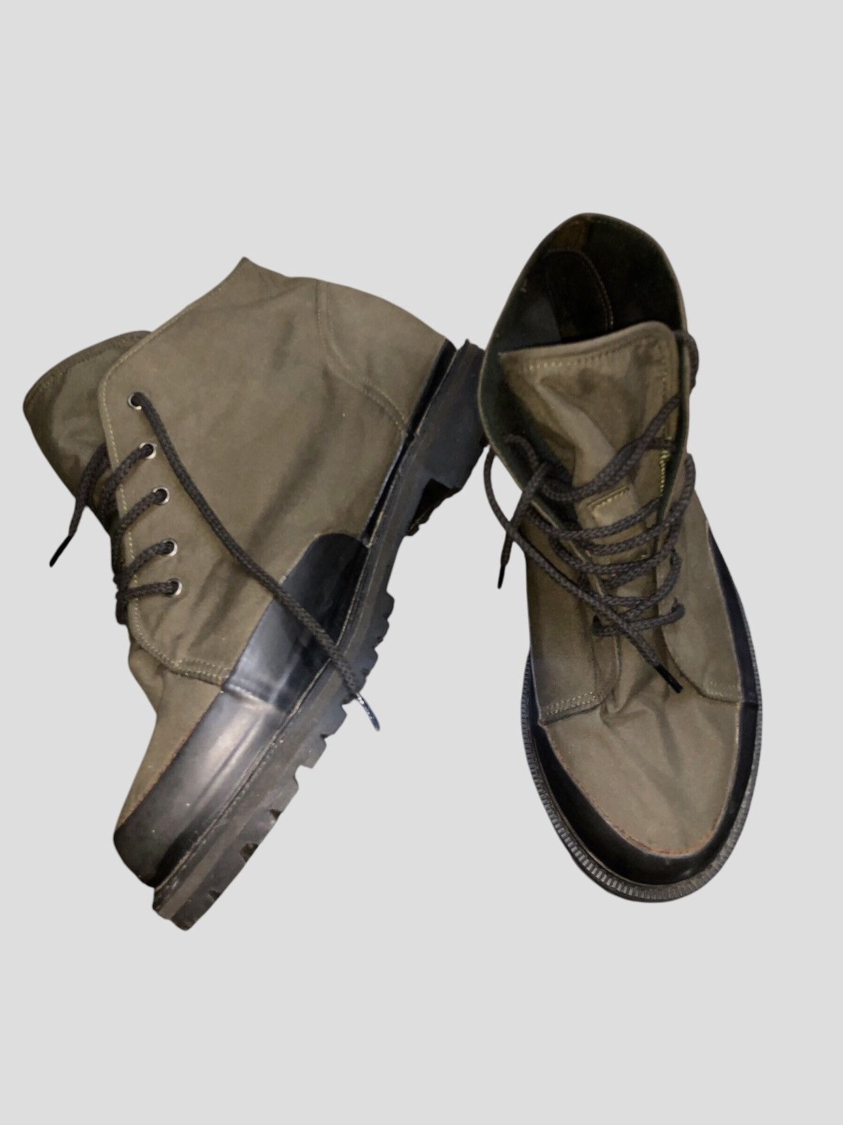 Designer × Issey Miyake ISSEY MIYAKE SHOES UNISEX Size US 6 / EU 39 - 4 Thumbnail