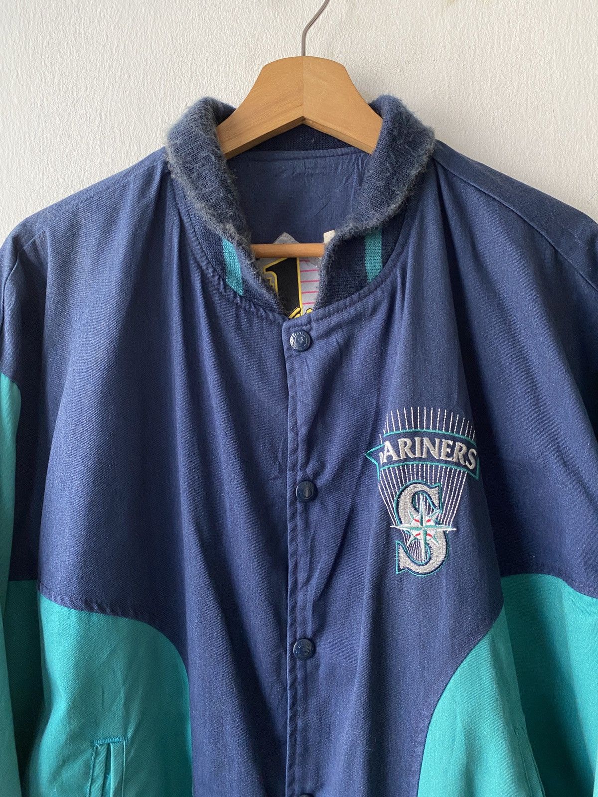 NFL Vintage 90’s Mariners MLB Jacket Size US L / EU 52-54 / 3 - 5 Thumbnail