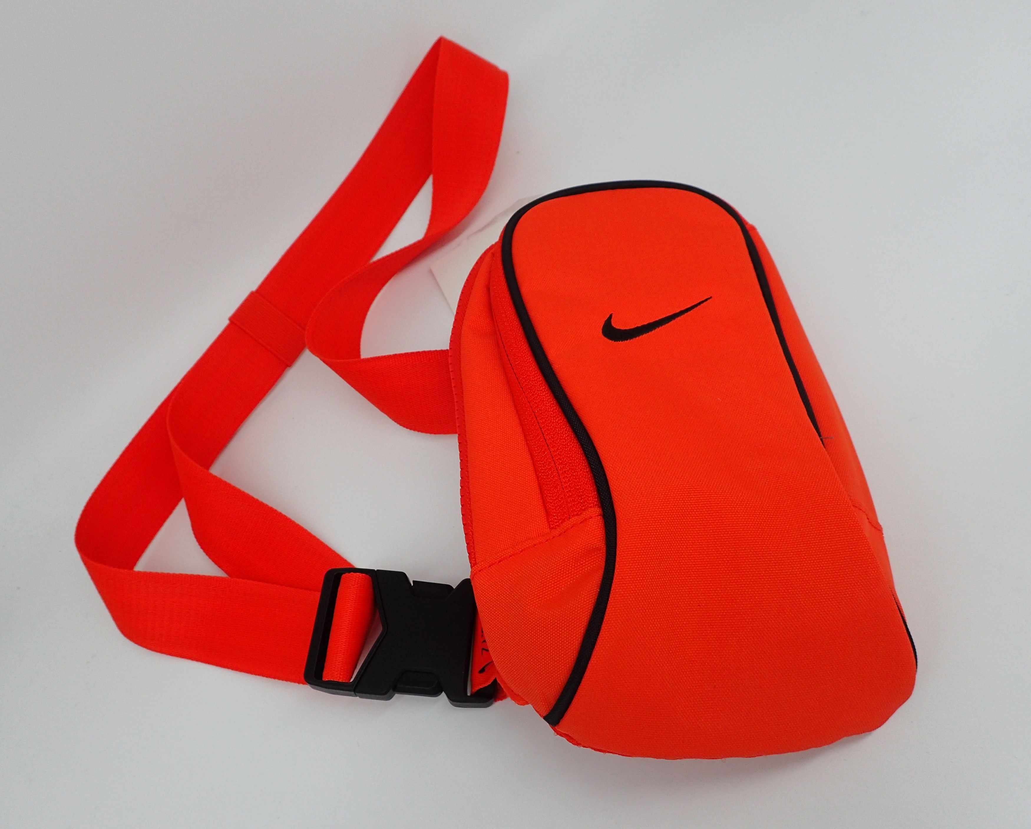 Nike Nike Sportswear Essentials 1L Crossbody Bag Size ONE SIZE - 1 Thumbnail