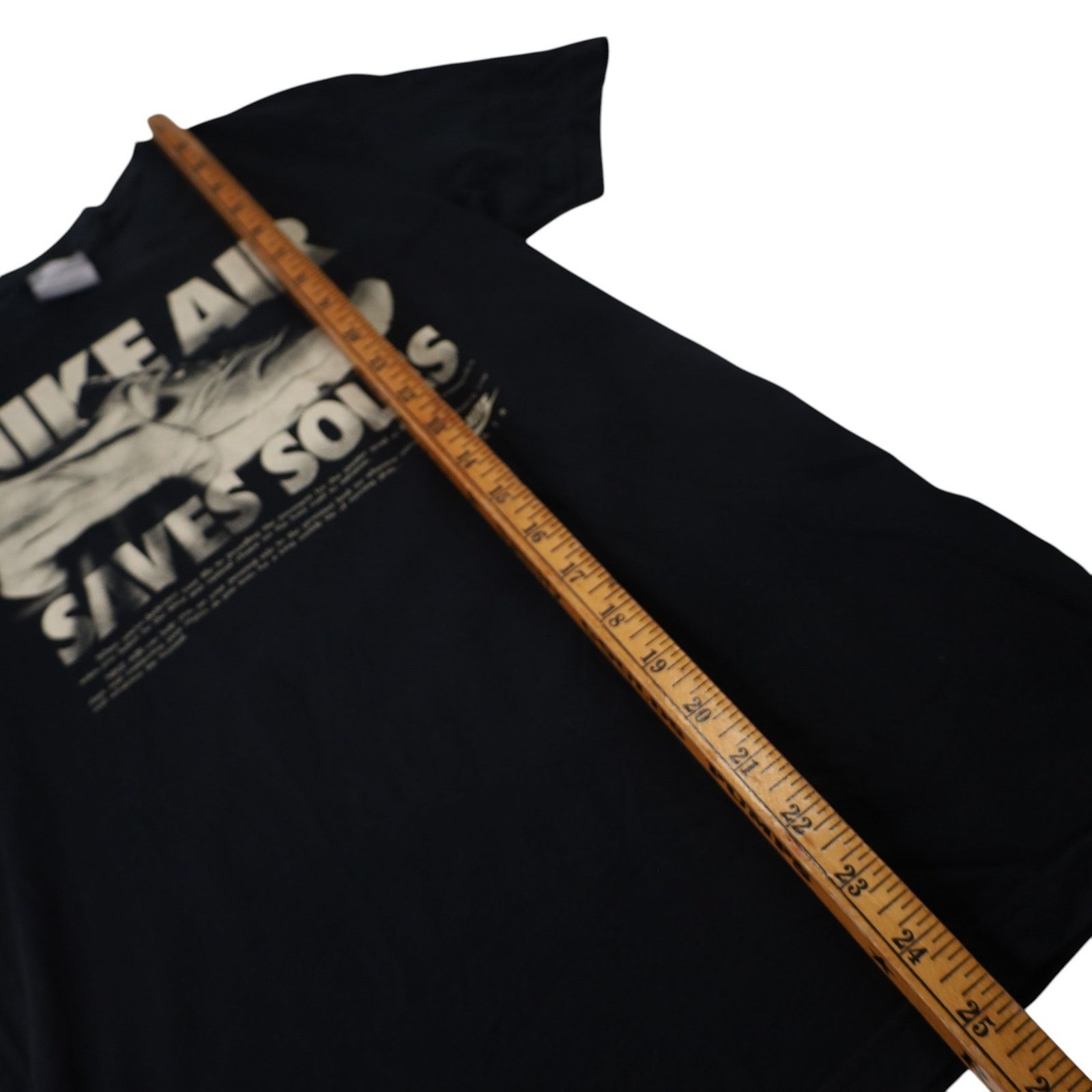 Nike × Vintage Vintage Y2k Nike Air Saves Soles Graphic T Shirt Size US S / EU 44-46 / 1 - 7 Thumbnail