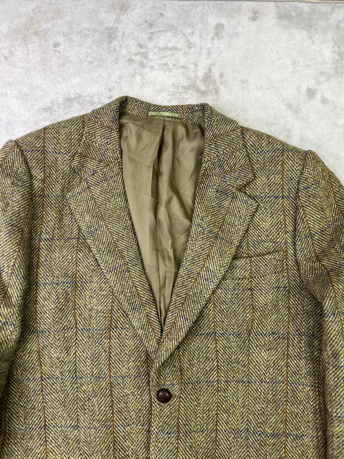 Harris Tweed Vintage Harris Tweed Wool Blazer 42R Olive Herringbone Size 42R - 2 Thumbnail