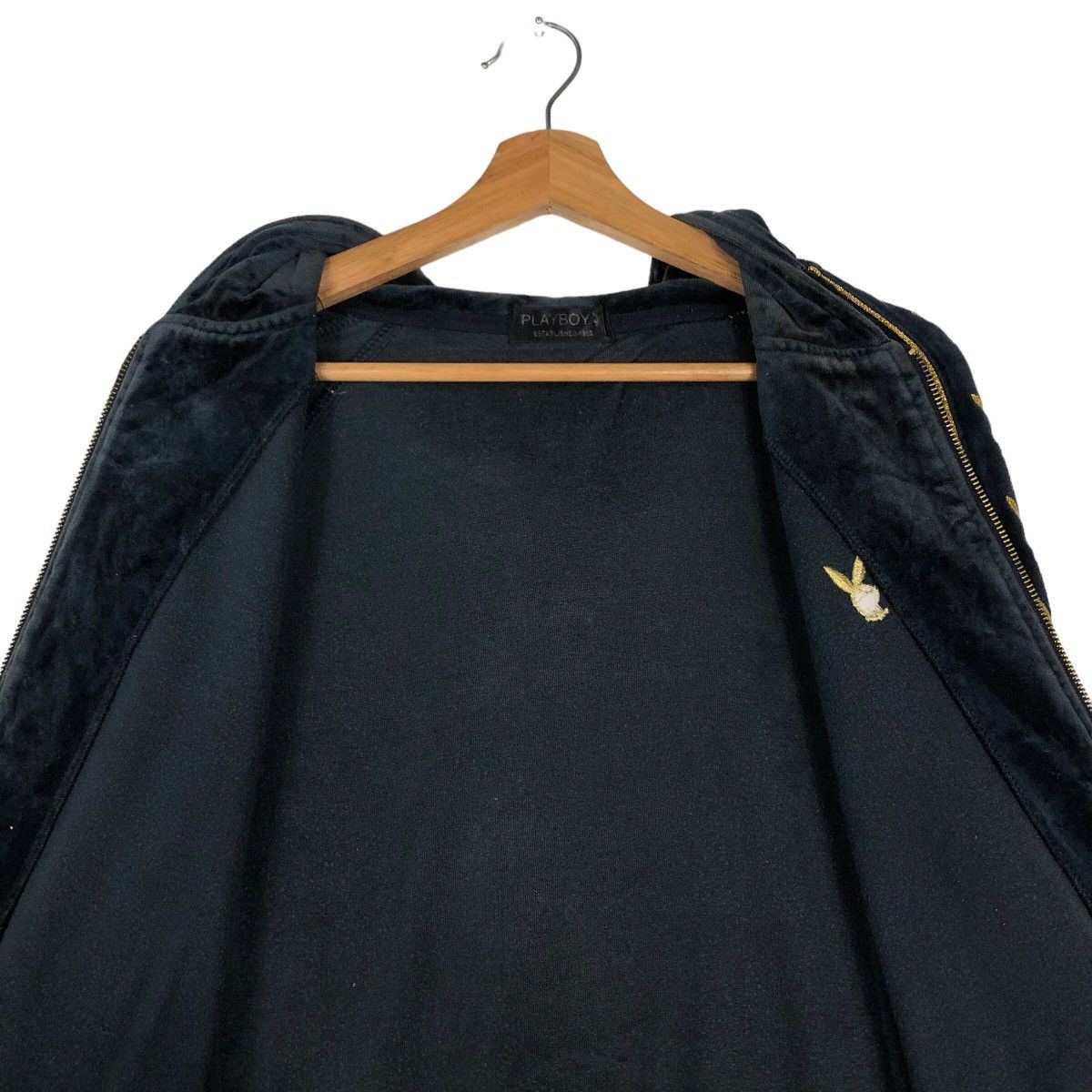Japanese Brand 🔥Vtg Velvet Jacket Playboy Side Tape Design Big Logo Size US L / EU 52-54 / 3 - 13 Thumbnail