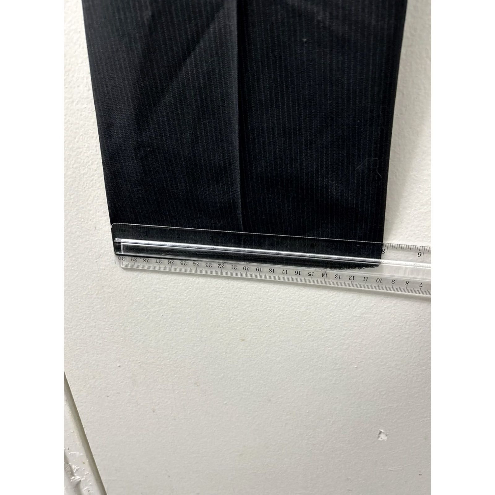Calvin Klein Calvin Klein Dress Pants Mens 34x35 Gray Pinstripe Wool Flat Front Tapered Zip Button NWT Regular Back to Front? Size US 34 / EU 50 - 5 Thumbnail