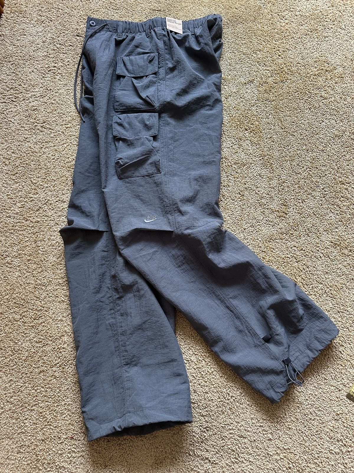 Nike Nike tech pack parachute cargo jogger pants M gray Size US 32 / EU 48 - 2 Thumbnail