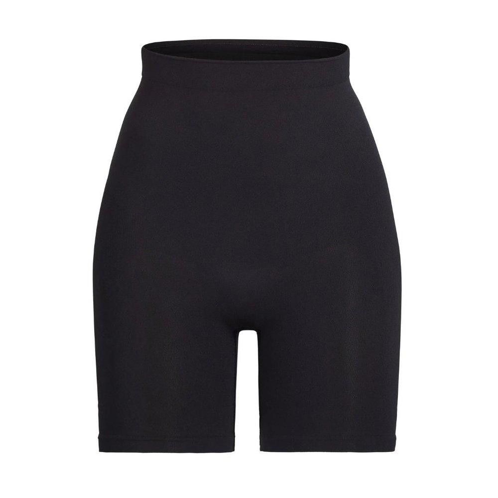 Designer CT811a SKIMS NWOT SCULPTING SHORT MID THIGH ONYX Size ONE SIZE - 3 Thumbnail