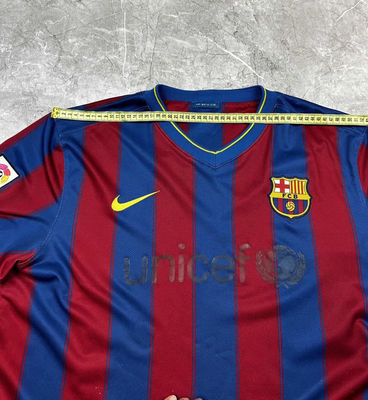Nike FC BARCELONA 2010/2011 HOME FOOTBALL SOCCER JERSEY NIKE XLL Size US XXL / EU 58 / 5 - 24 Thumbnail