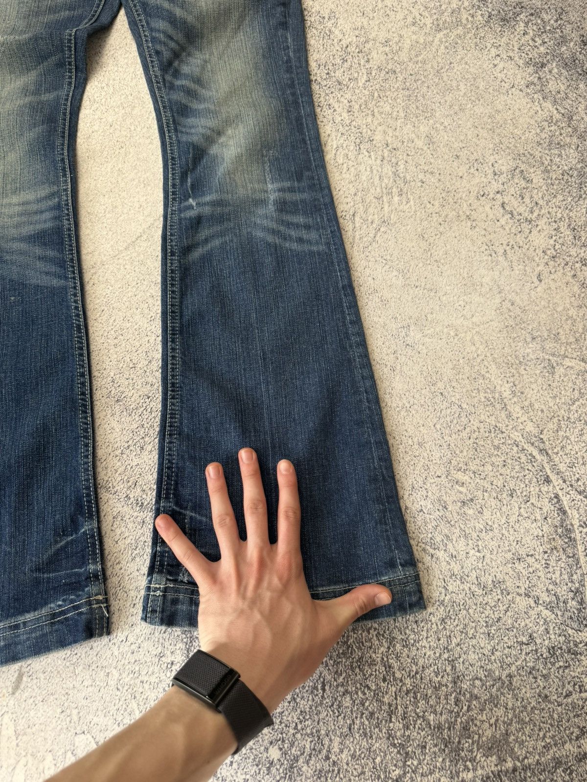 Japanese Brand Vintage Women’s Flared Jeans Y2K Japanese Size 28" / US 6 / IT 42 - 8 Thumbnail