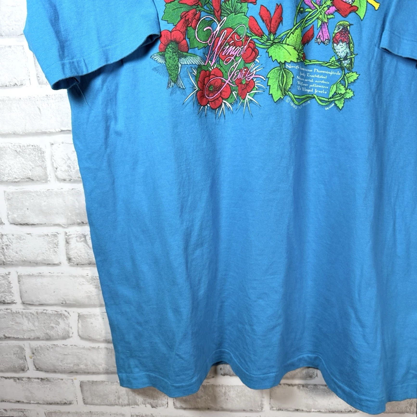 Hanes VINTAGE Hanes Winged Jewels HUMMINGBIRD 1992 Graphic Tee Mens XL USA SINGLE STITCH Blue T-Shirt Mens XL USA Graphics 1990s Size US XL / EU 56 / 4 - 3 Thumbnail