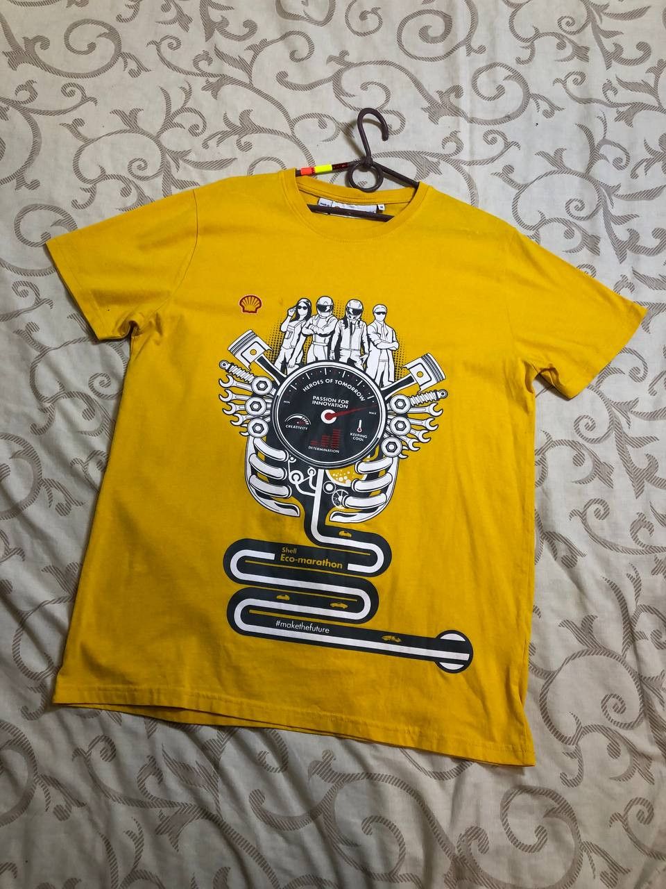 Marlboro Vintage Marlboro Big Y2K Logo Short Sleeve T-Shirt Size US M / EU 48-50 / 2 - 1 Thumbnail