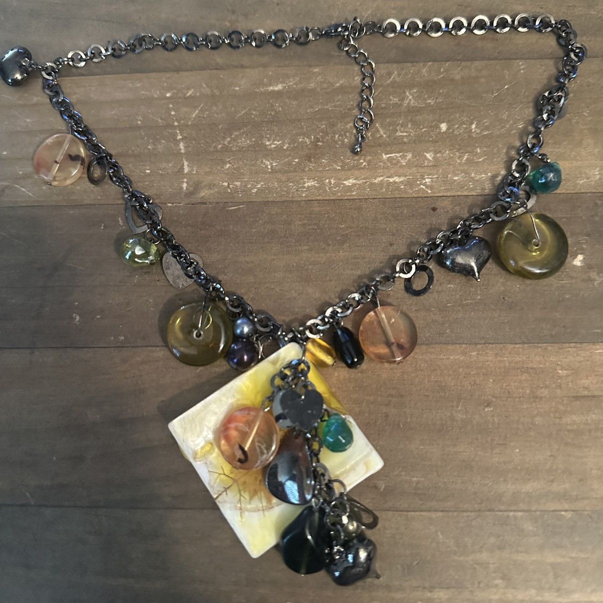 Other Dark silver tone mother of pearl pendant and charms necklace Size ONE SIZE - 2 Thumbnail