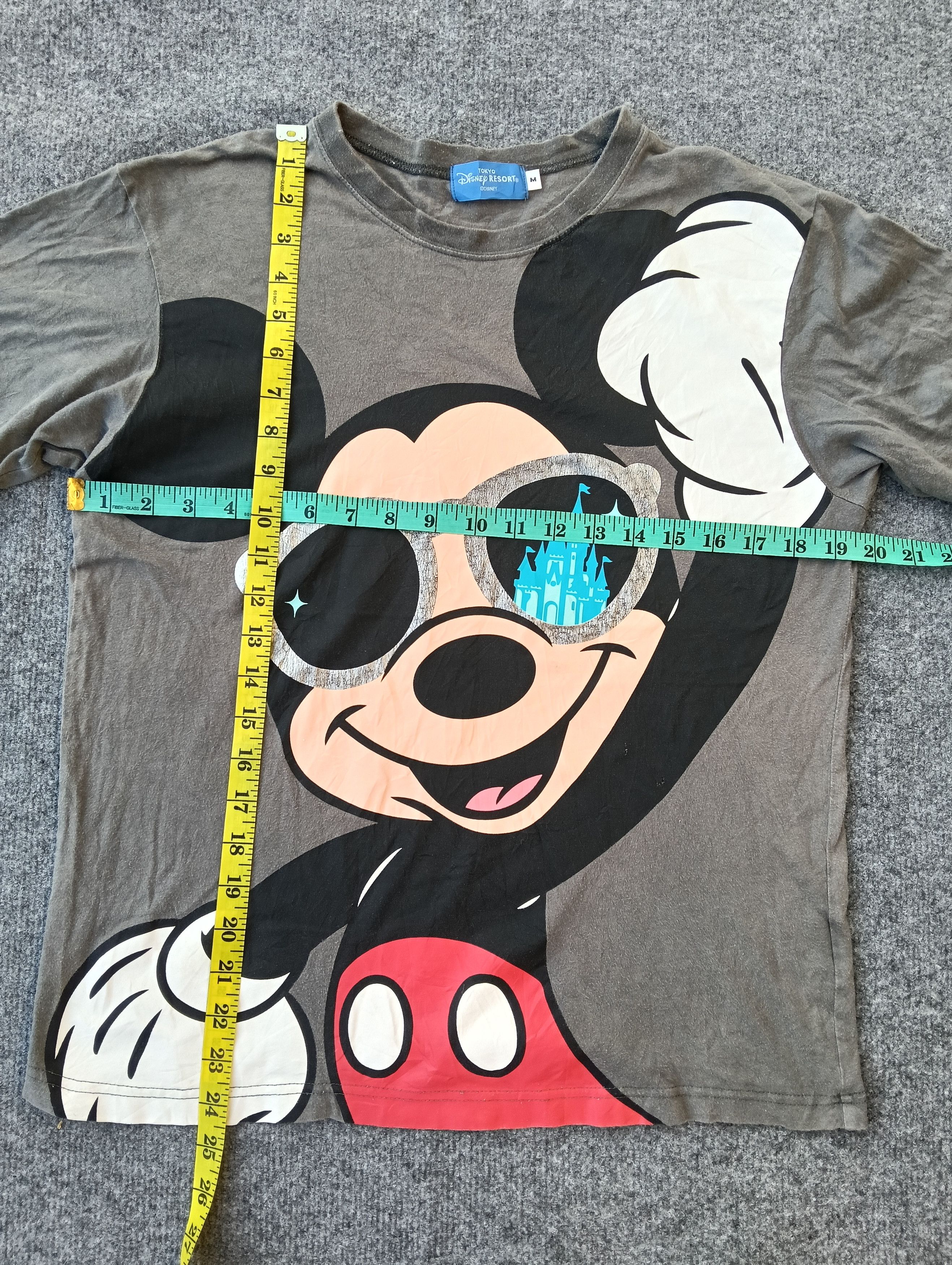 Mickey Mouse Big print mickey mouse Tshirt. Size US M / EU 48-50 / 2 - 3 Thumbnail