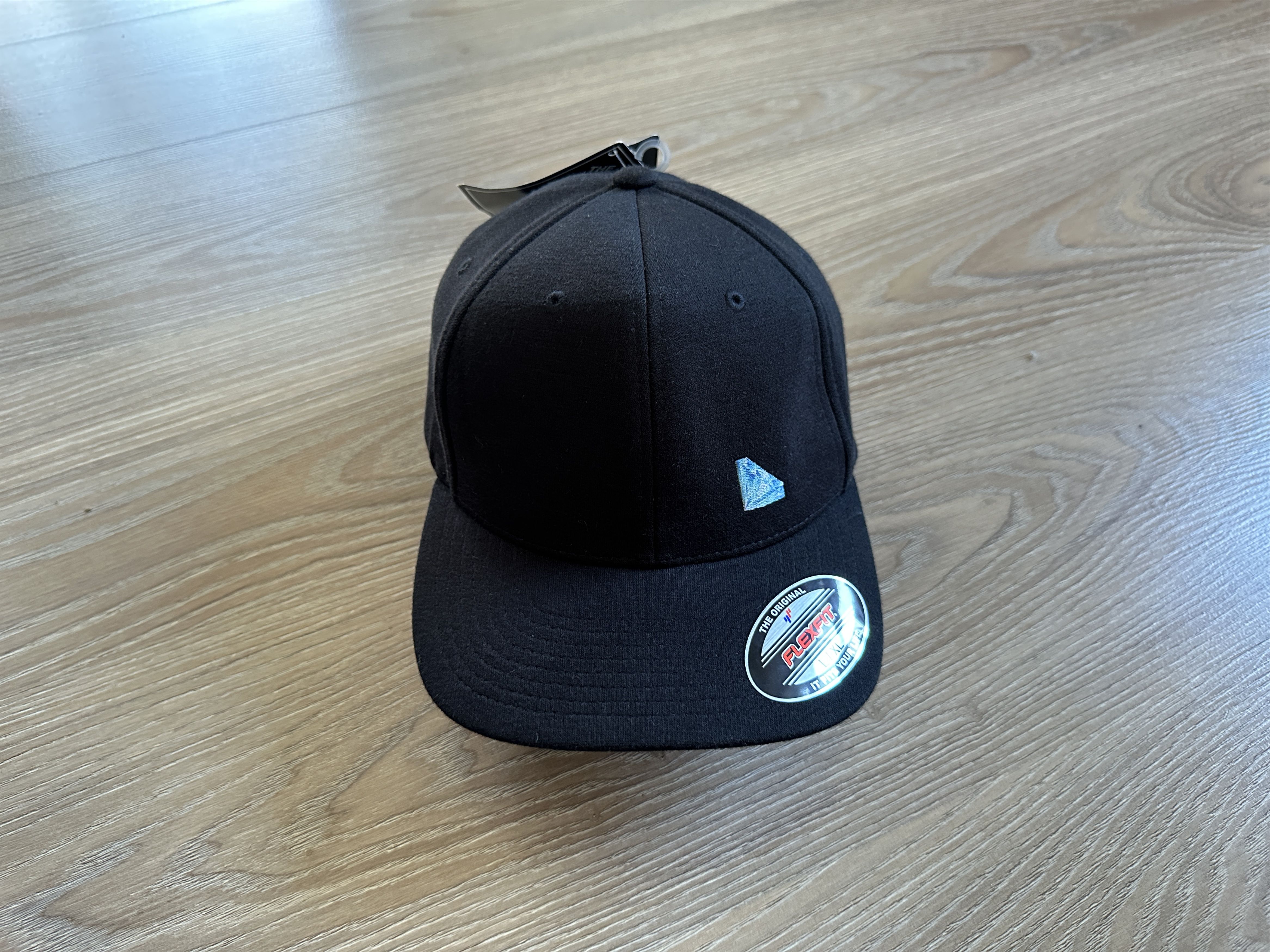 Other New Flexfit Yupoong Black Snapback Size ONE SIZE - 4 Thumbnail