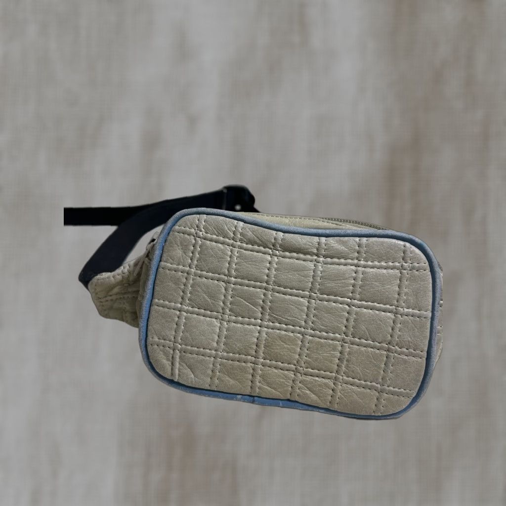 J Brand VINTAGE Colin Brand Leather Fanny Pack Gray Small Men Belt Bag & Fanny Pack 5.5x3.5x1.5 inches Mens Size ONE SIZE - 1 Thumbnail