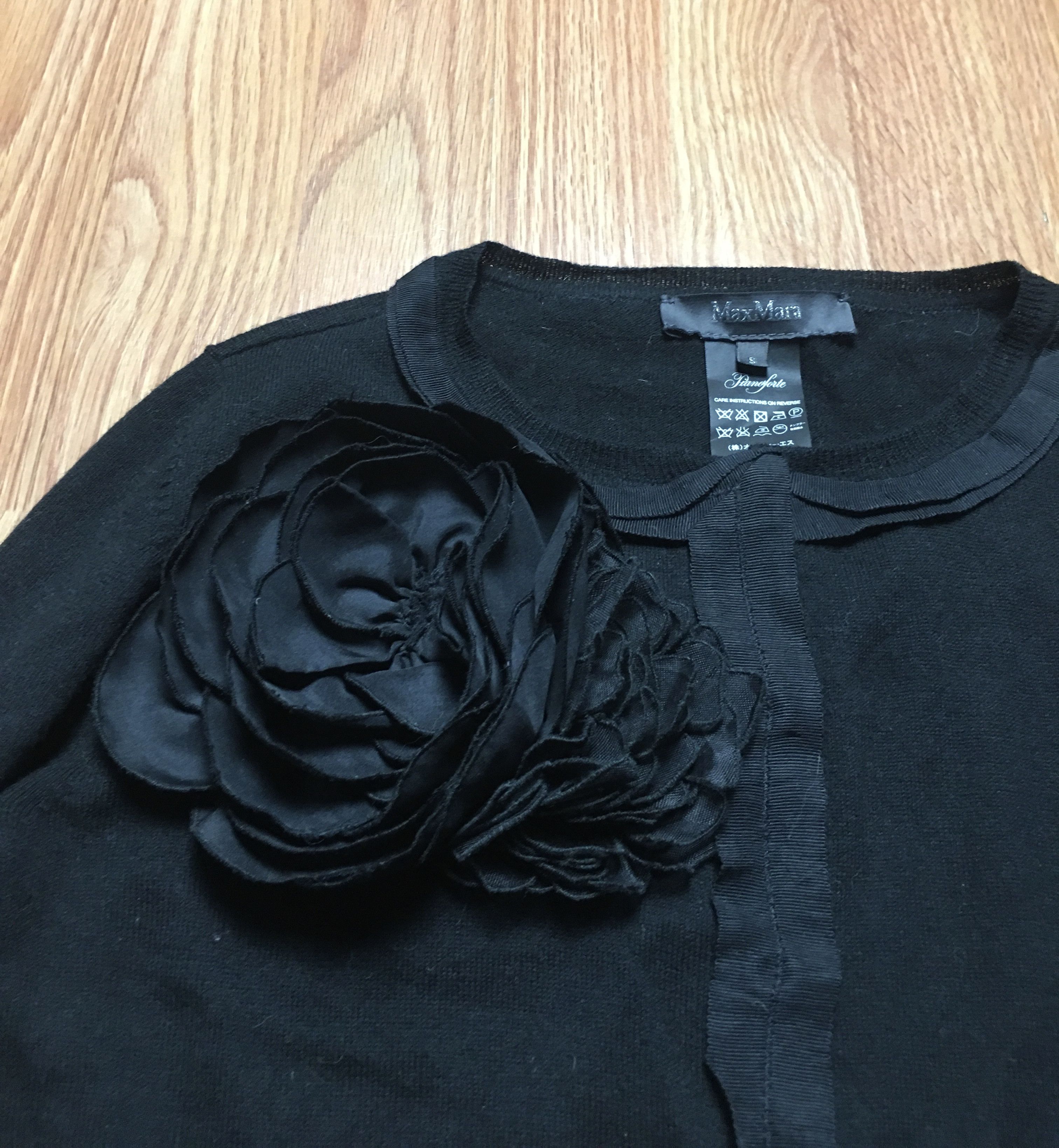 Max Mara Max Mara Pianoforte Silk Cashmere Flower Application Top S Size S / US 4 / IT 40 - 7 Thumbnail