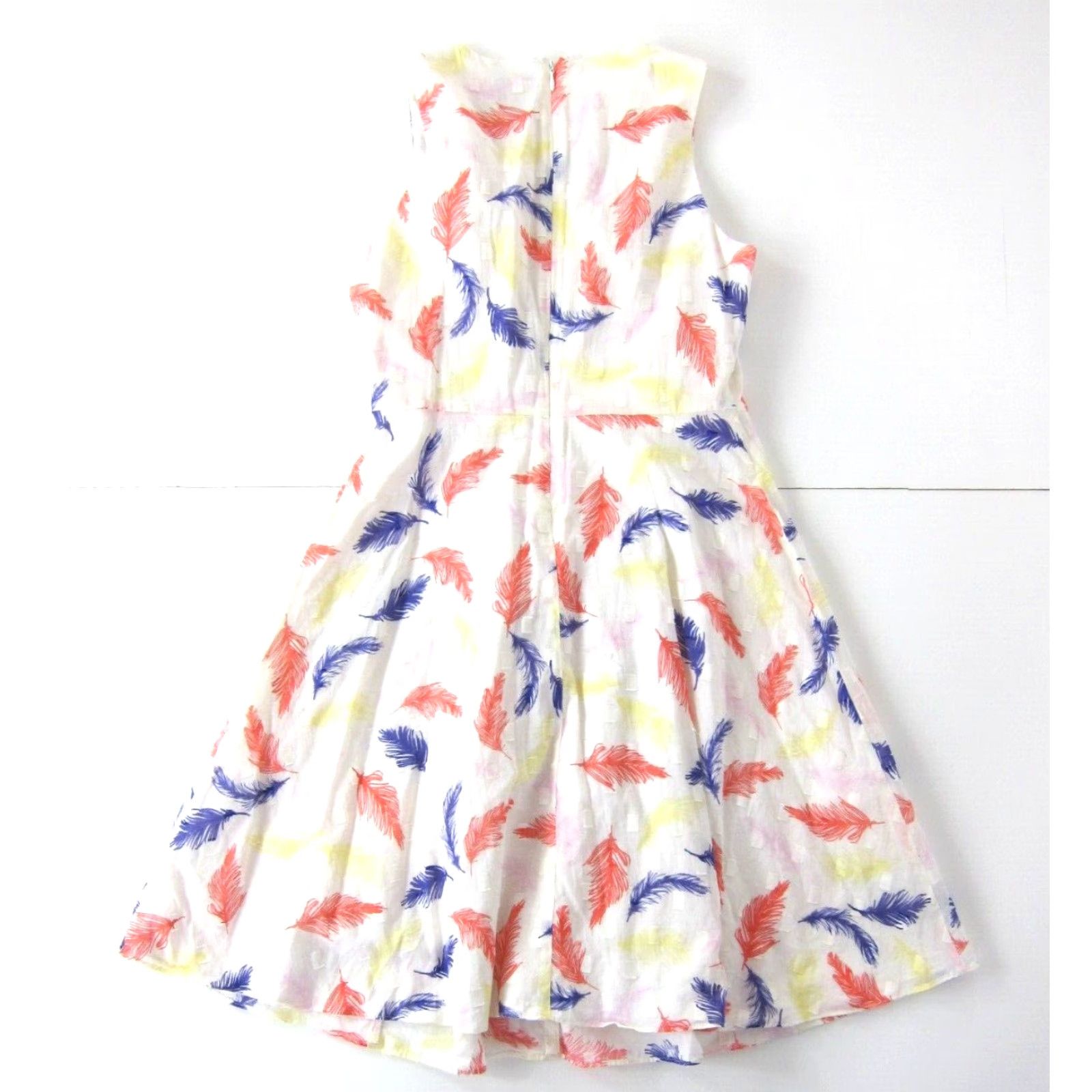 Vintage CeCe White Sleeveless Sheath Dress 2 - 100% Cotton Floral Kaftan A-Line Zip Back Lined Women’s Size XS / US 0-2 / IT 36-38 - 2 Thumbnail