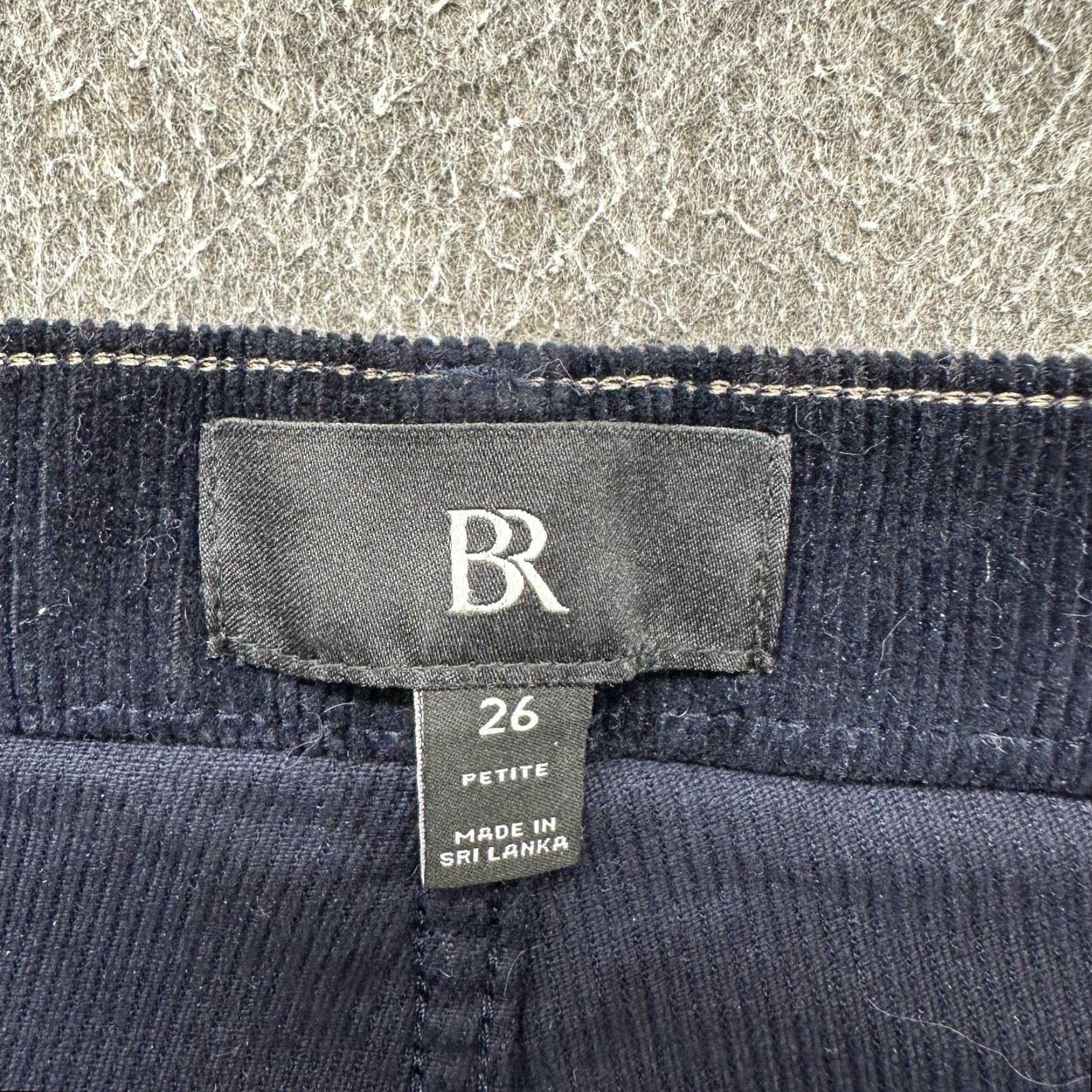 Banana Republic VINTAGE Banana Republic Pants Womens 26 Blue Navy Corduroy Bootcut Flare Classic Cotton Size 28" / US 6 / IT 42 - 3 Thumbnail