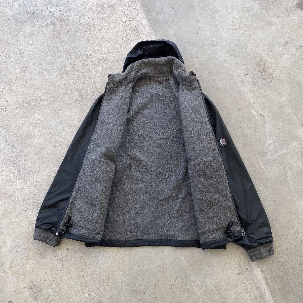 Moncler MONCLER Vintage Reversible Hidden Hoodie Jacket Size US S / EU 44-46 / 1 - 2 Thumbnail