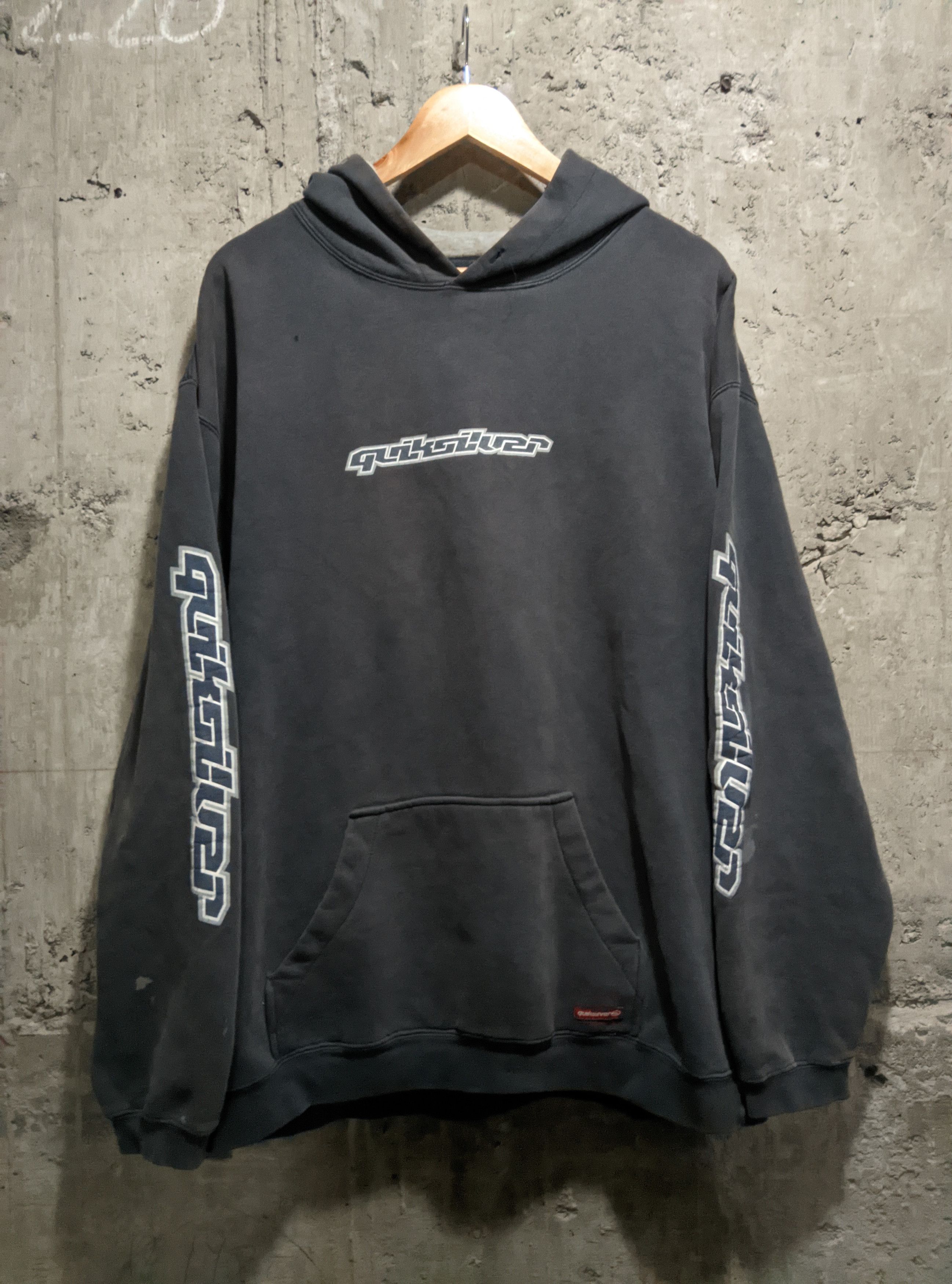 Vintage Vintage 90s quiksilver distressed y2k surf hoodie Size US XL / EU 56 / 4 - 1 Thumbnail
