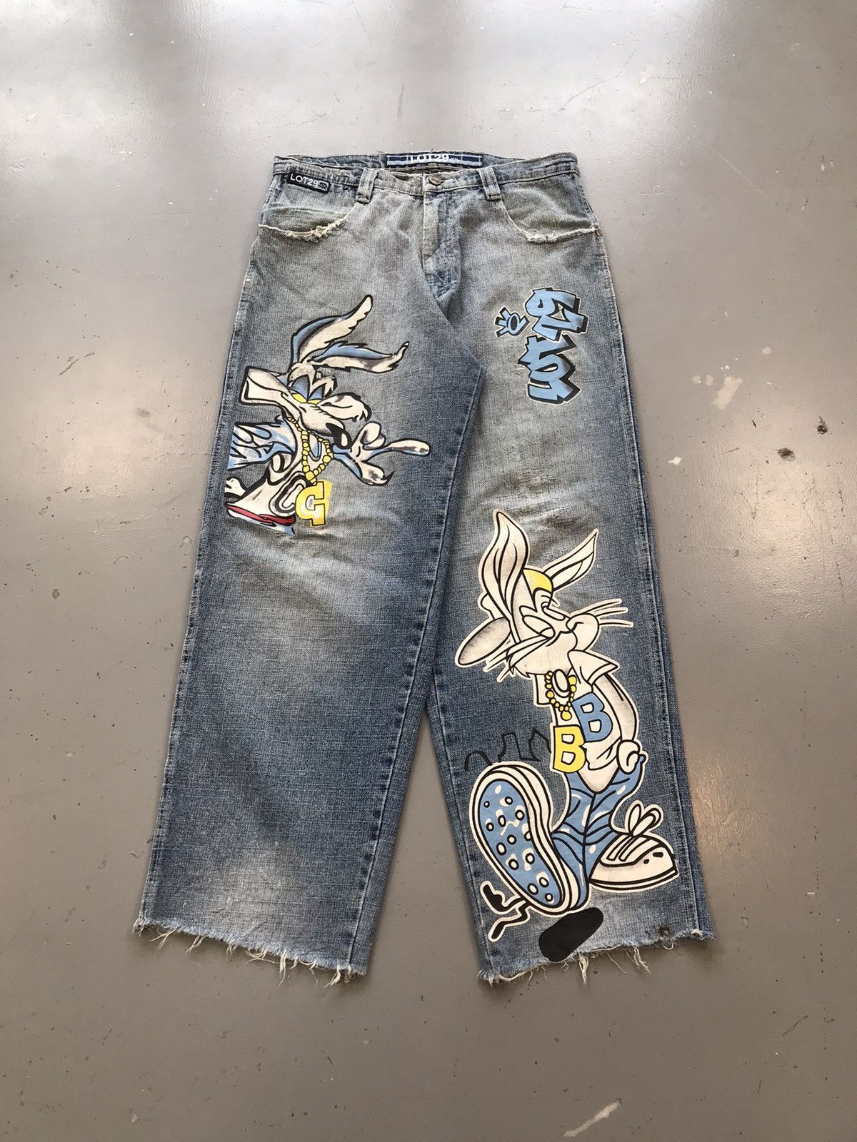 Vintage Vintage LOT29 bunny 🐰 printed distressed denim Size US 32 / EU 48 - 1 Thumbnail