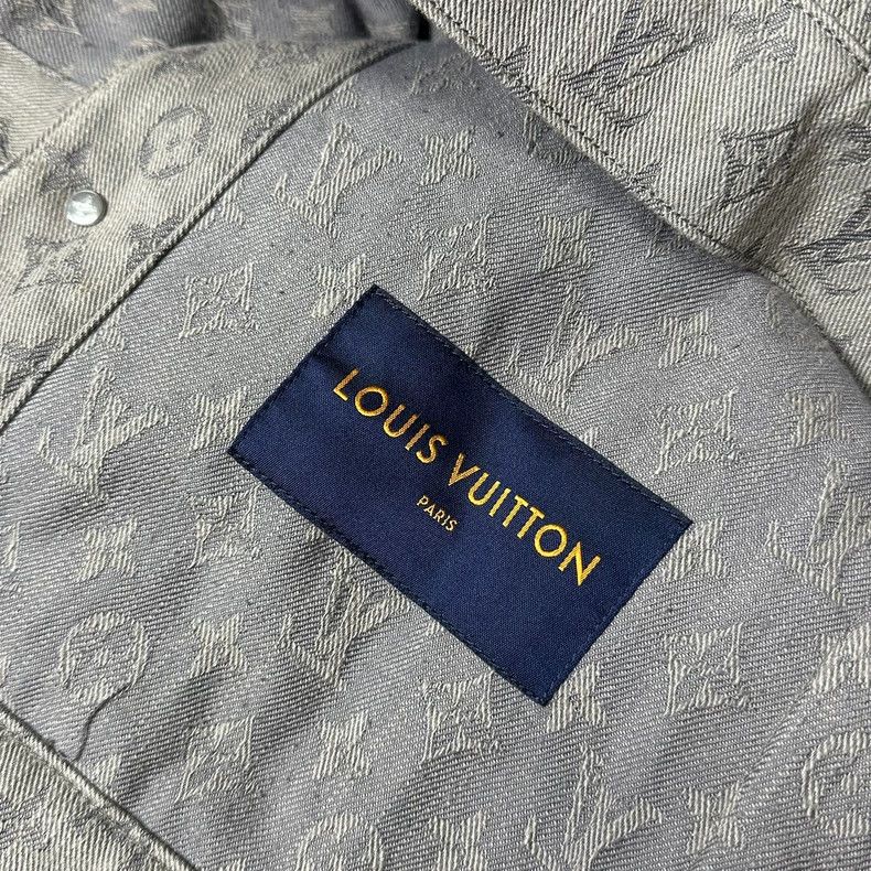 Louis Vuitton Louis Vuitton Grey dark-striped washed denim jacket 2505-Ne Size US L / EU 52-54 / 3 - 6 Thumbnail