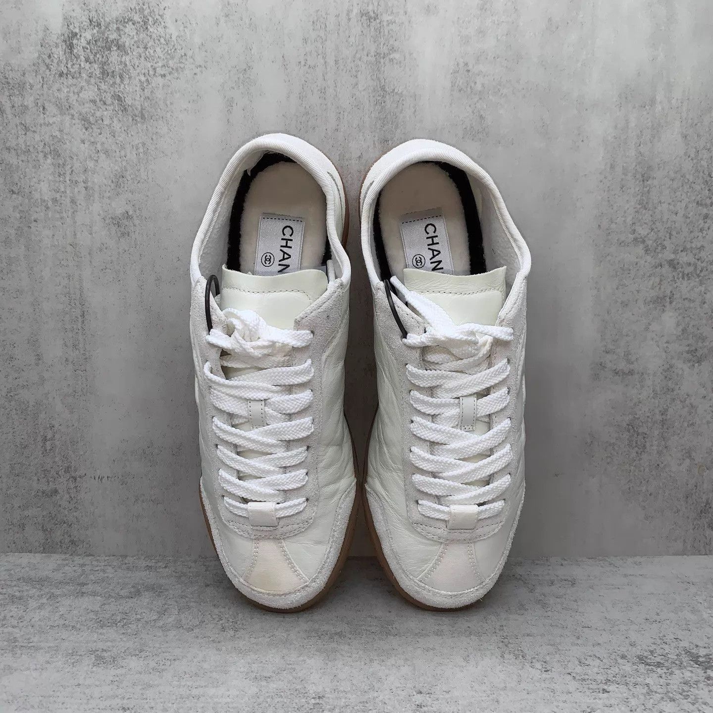 Chanel Chanel White Double C Deerfield Sneaker 36 98 New LX1296 Size US 5.5 / IT 35.5 - 6 Thumbnail