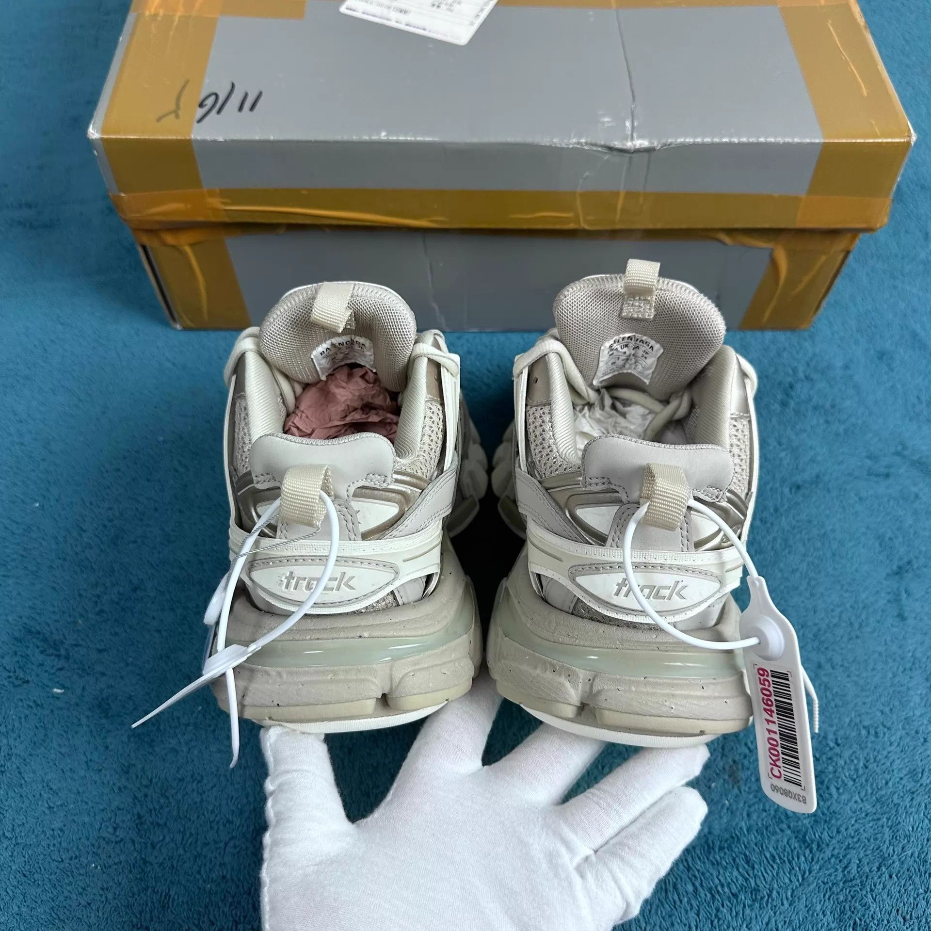 Balenciaga Balenciaga Track Fabric Low-Top 36 MilkTea Brown Size US 5.5 / IT 35.5 - 4 Thumbnail