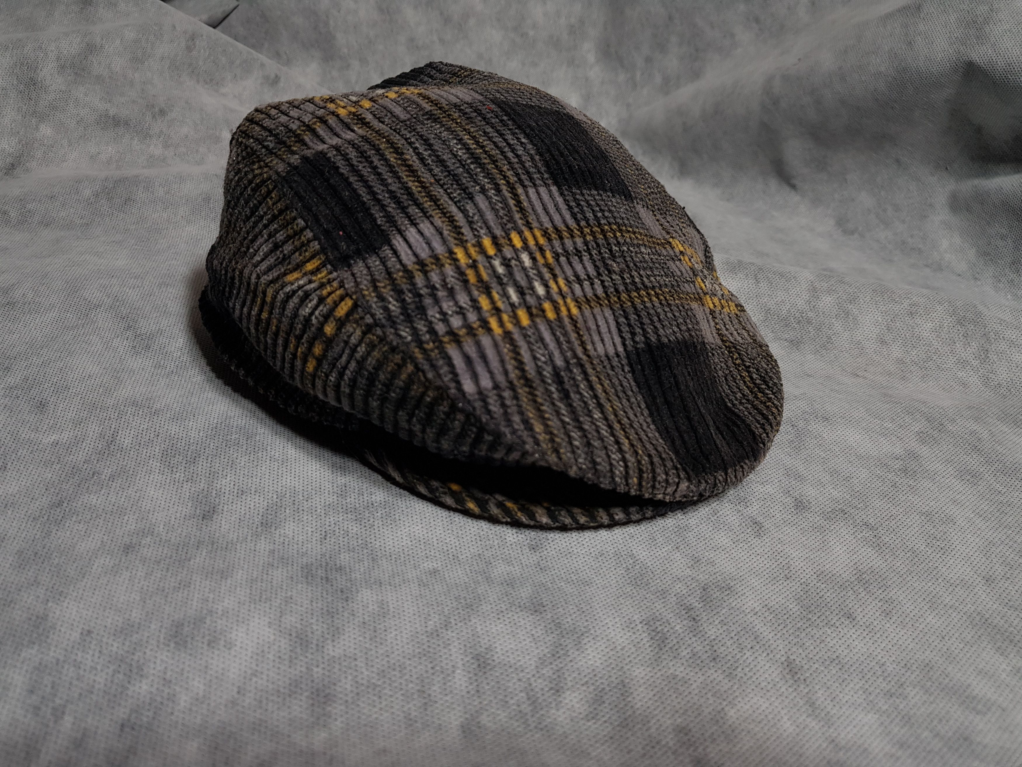 Kangol × Vintage Kangol Checkered Corduroy Vintage Design Newsboy Cap Size ONE SIZE - 1 Thumbnail