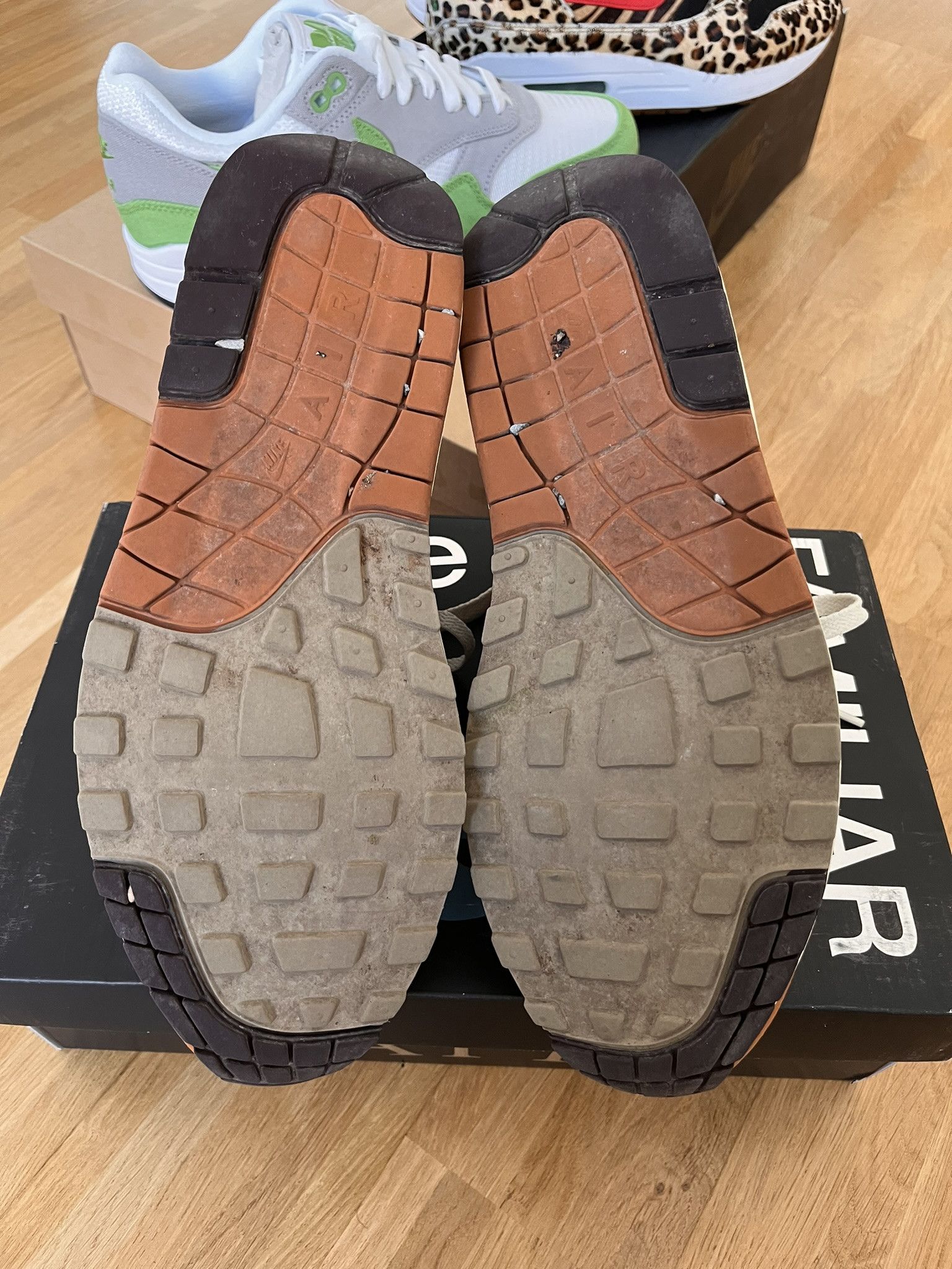 Nike Nike Air Max x Patta Monarch US9 Size US 9.5 / EU 42-43 - 4 Thumbnail