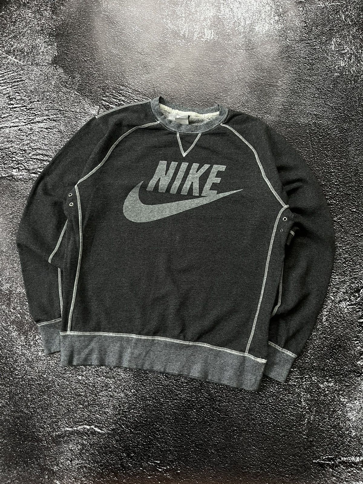 Nike 🤍 VINTAGE 90’S NIKE SPELLOUT Y2K RETRO BOXY CREWNECK Size US L / EU 52-54 / 3 - 2 Thumbnail