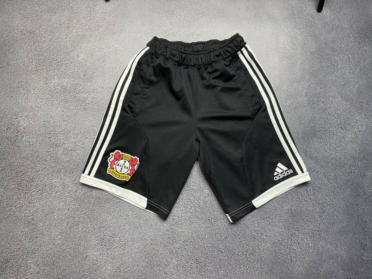 Adidas × Palace ADIDAS x PALACE SUNPAL SHORTS BLACK | Grailed