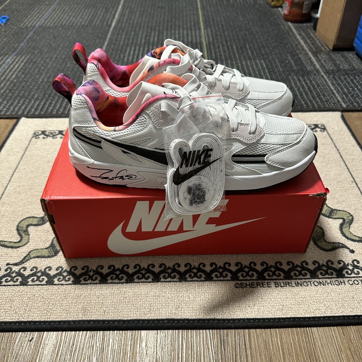 Futura × Nike FUTURA x NIKE JAM TRAIN ELECTRIC Size US 10 / EU 43 - 5 Thumbnail