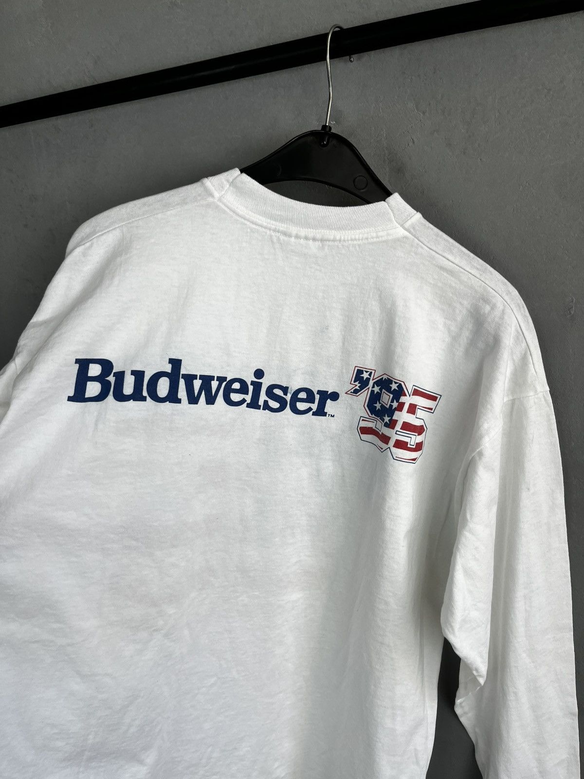 Vintage Vintage Budweiser 1995 Long Sleeve T-shirt Size US XL / EU 56 / 4 - 2 Thumbnail