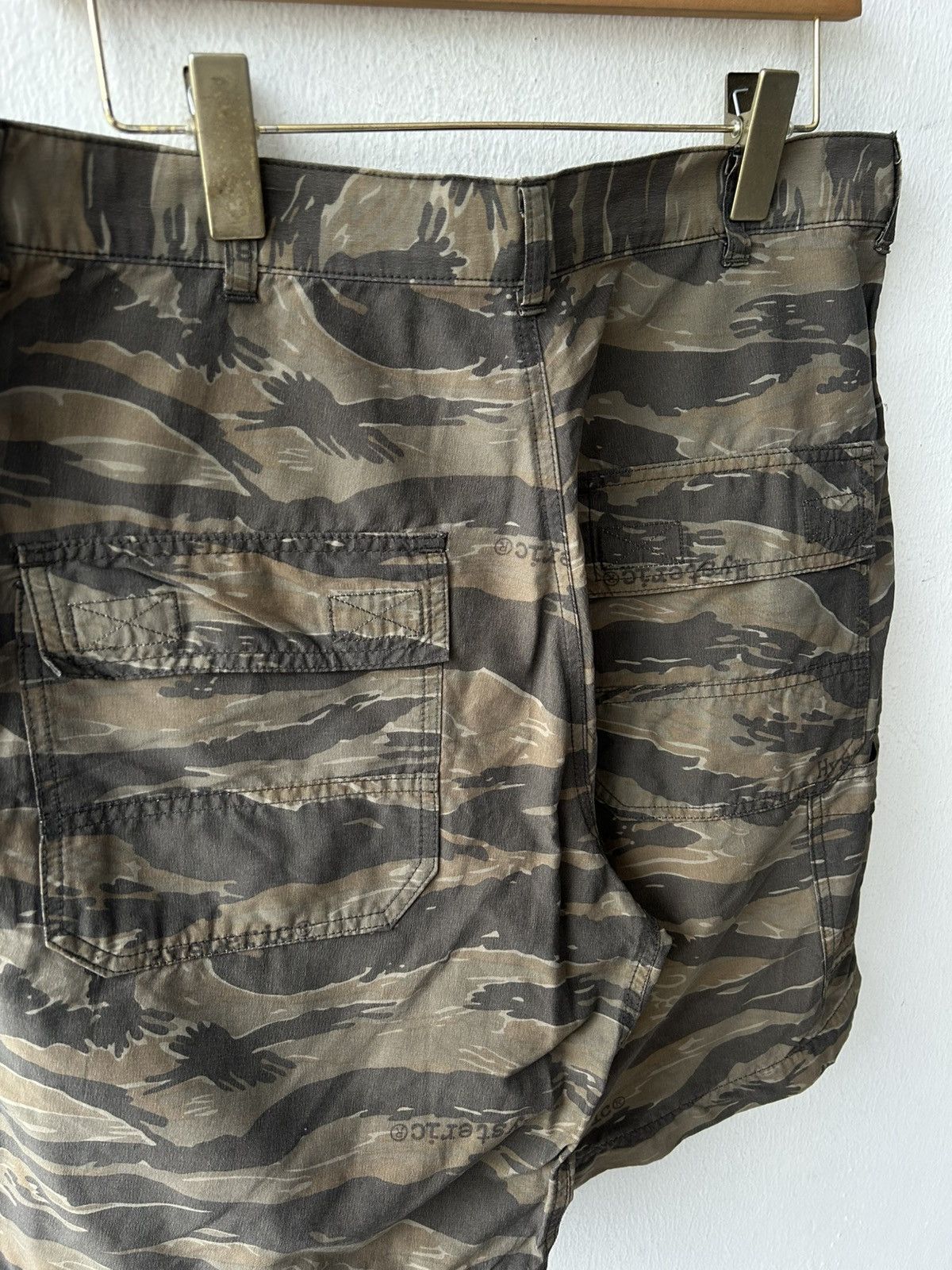 Hysteric Glamour Hysteric Glamour Tiger Camo Pants Size US 32 / EU 48 - 15 Thumbnail