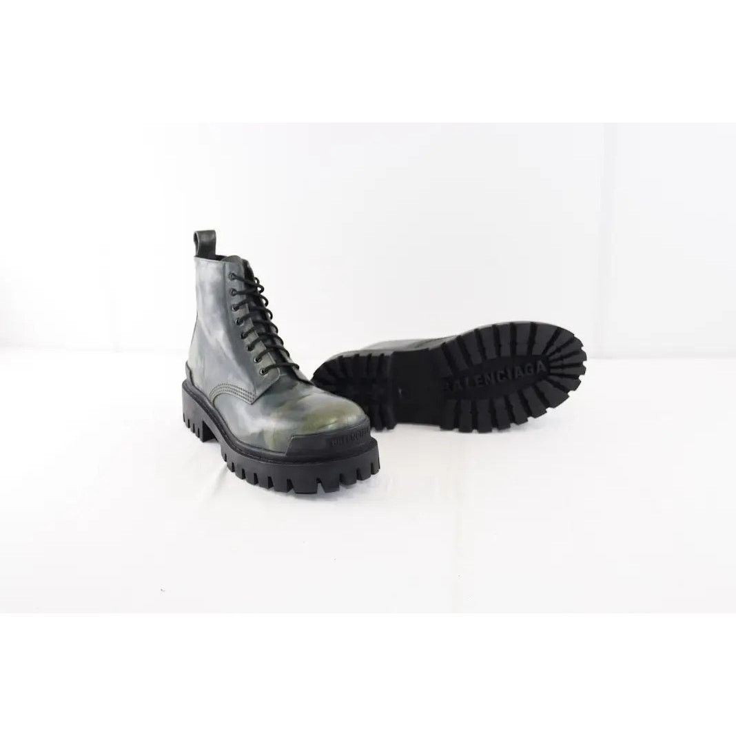 Balenciaga o1rshd1 Worn-Out Effect Leather Strike Bootie L20 in Khaki Size US 10 / EU 43 - 7 Thumbnail