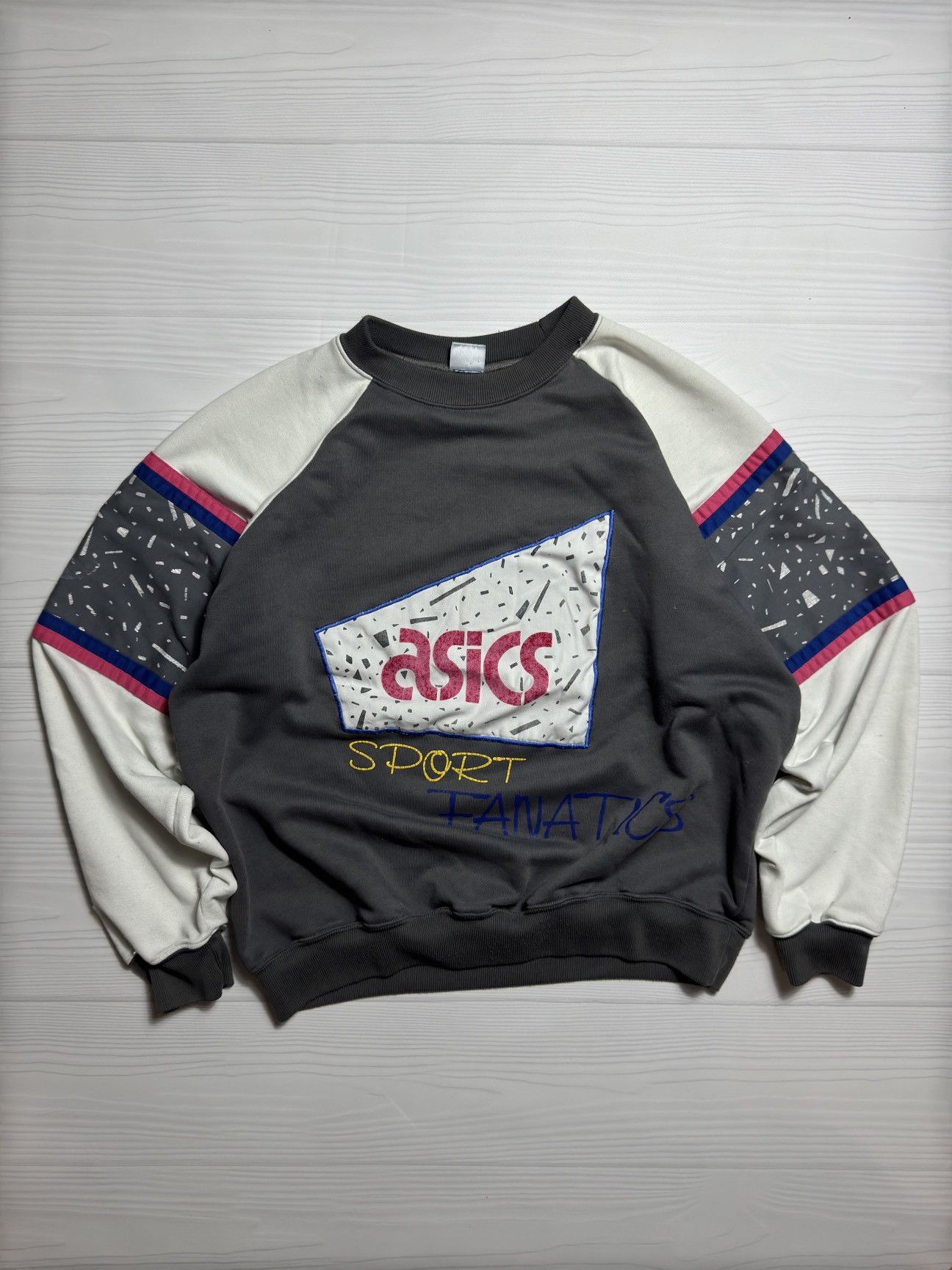 Asics Sweatshirt big logo asics vintage Size US L / EU 52-54 / 3 - 1 Thumbnail