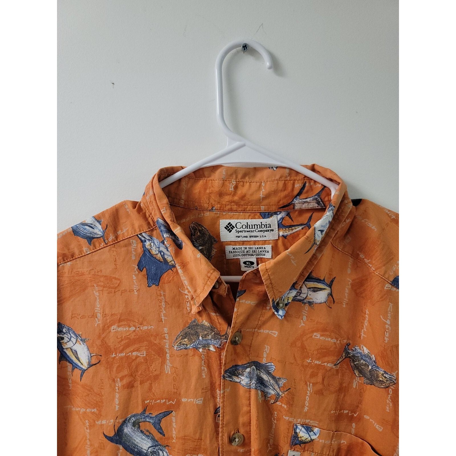 Columbia Columbia Mens XL Button Down Shirt Short Sleeve Ocean Print Size US XL / EU 56 / 4 - 5 Thumbnail