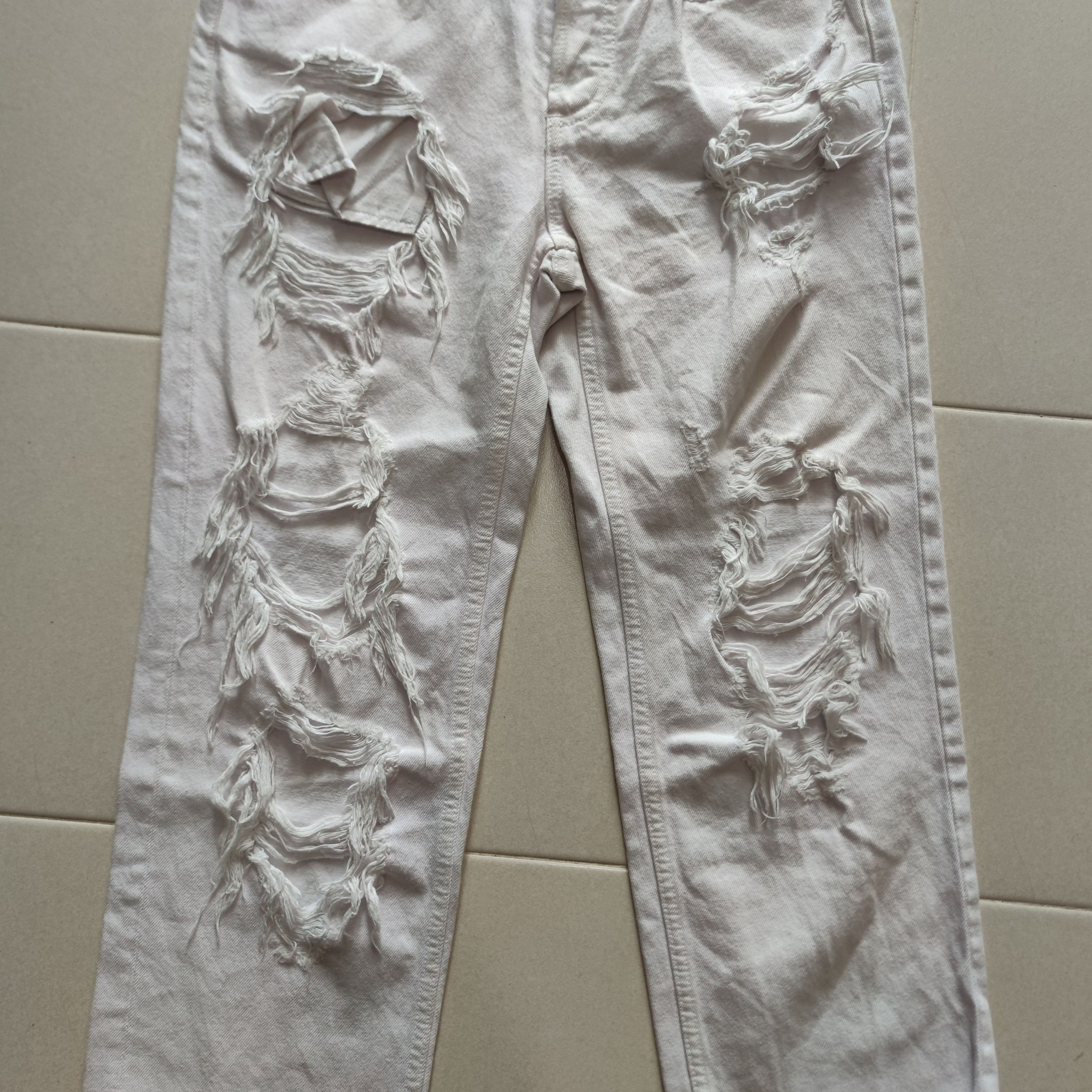 Alexander Wang DENIM X ALEXANDER WANG RIVAL DISTRESSED DESIGN DENIM Size 28" / US 6 / IT 42 - 8 Thumbnail
