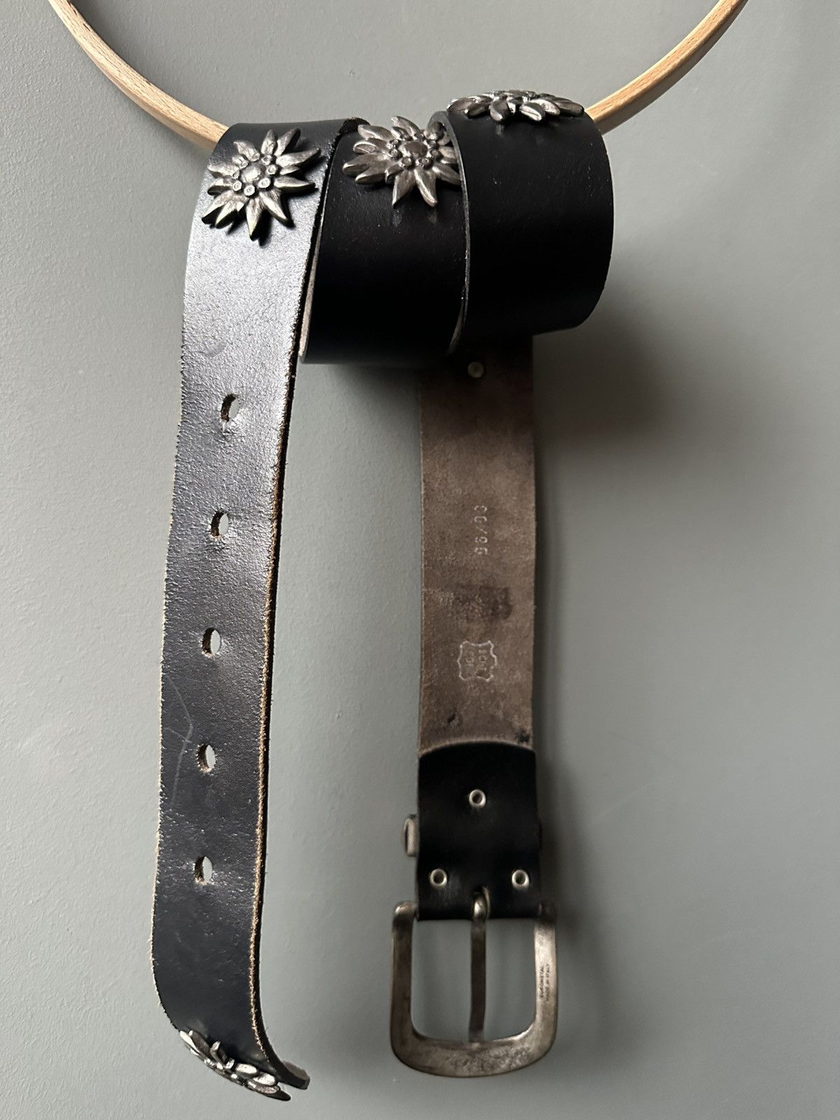 Vintage Vintage Italy Leather Belt Edelweiss Metal Concho Size ONE SIZE - 2 Thumbnail