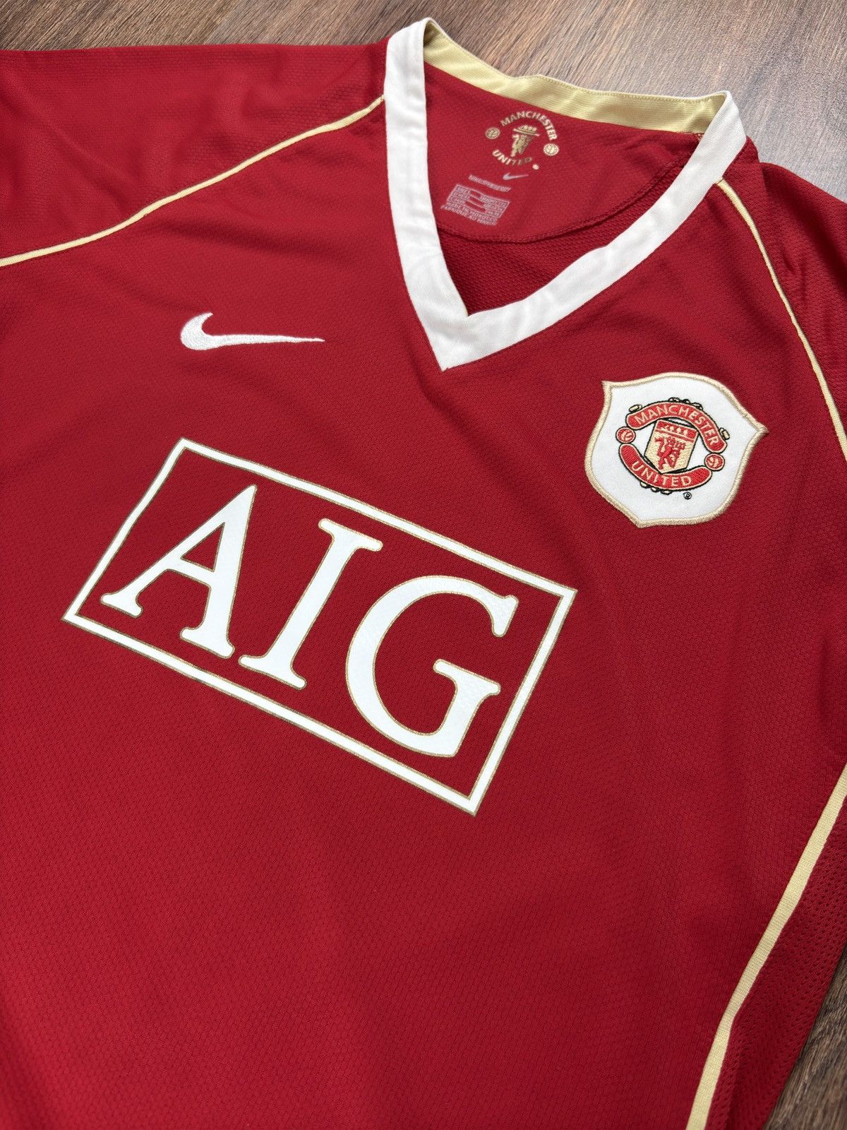 Vintage Women's Manchester United FC 2006/07 Jersey Nike Size L Size US L / EU 52-54 / 3 - 3 Thumbnail