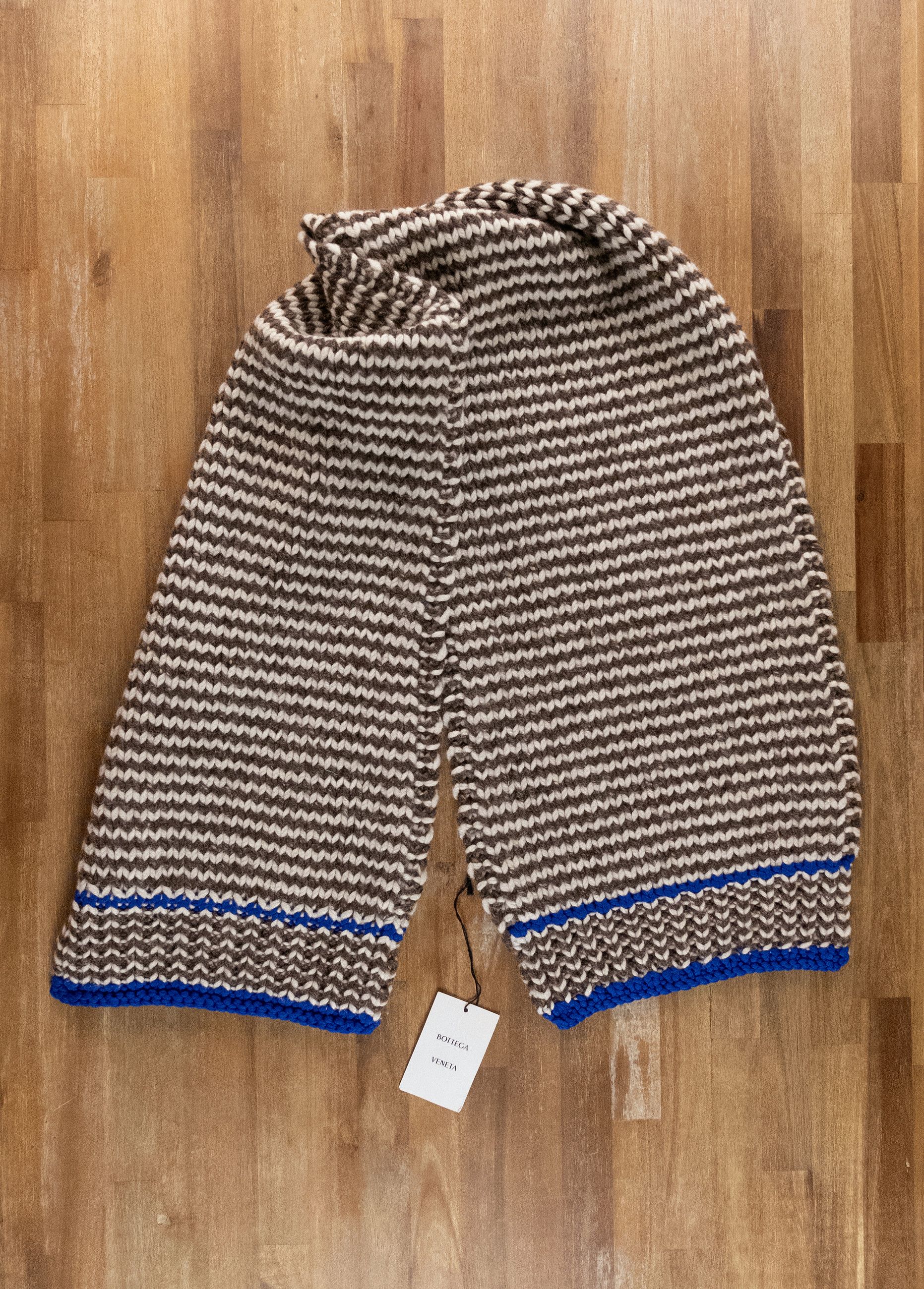BOTTEGA VENETA brown white blue chunky zig zag wool scarf q