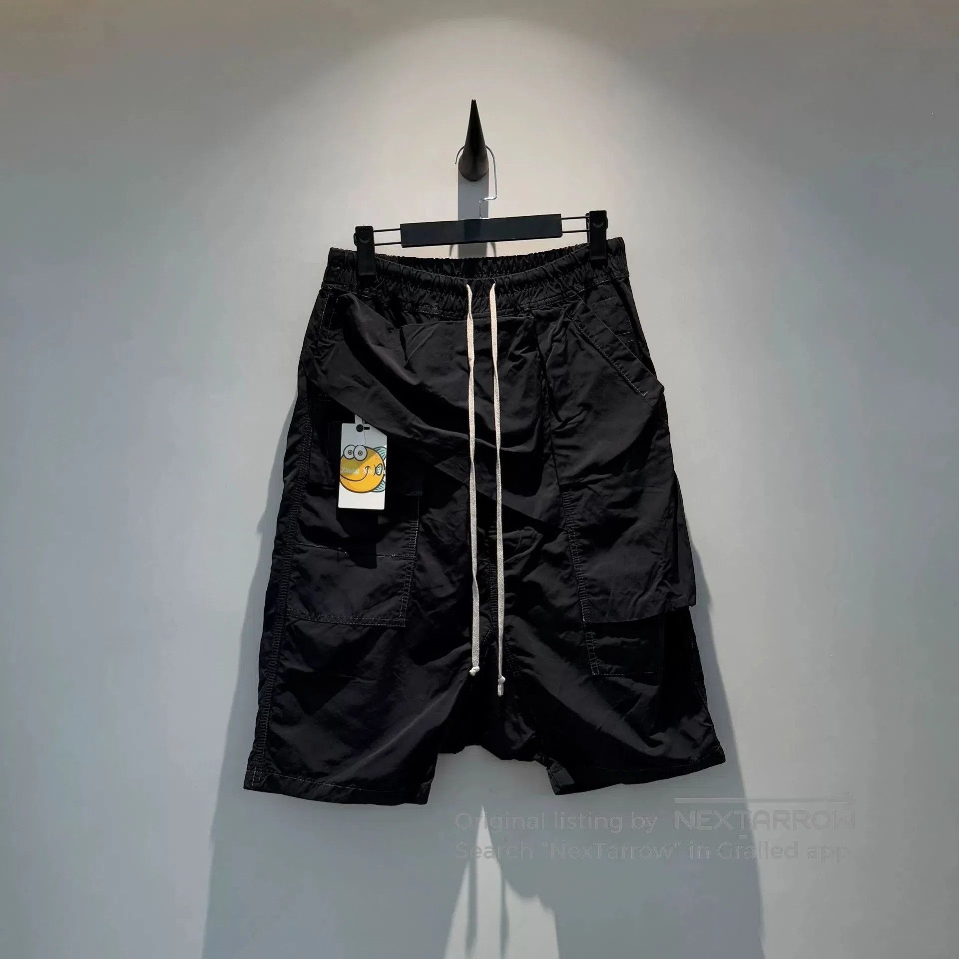 Rick Owens Rick Owens Black Drawstring Shorts. Size US 26 / EU 42 - 1 Thumbnail