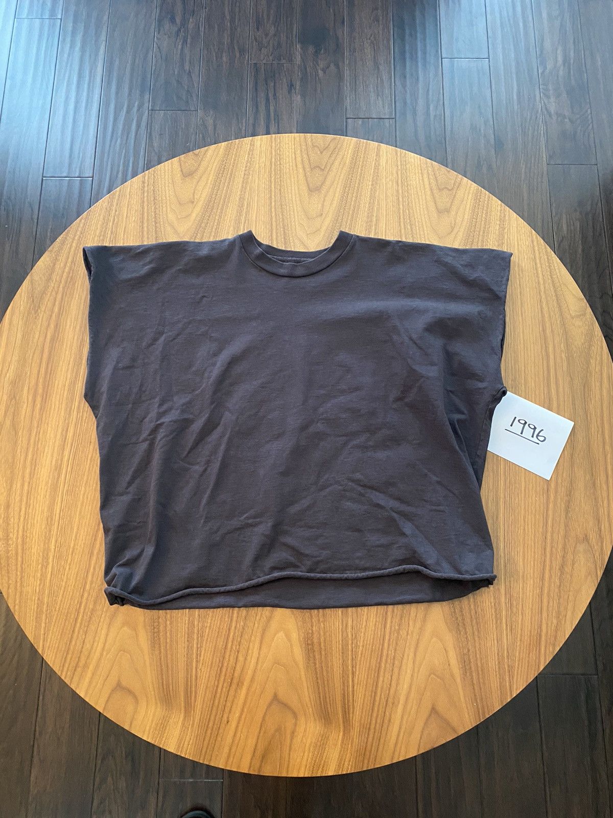 Kanye West YZY Vultures Box T-Shirt Size US S / EU 44-46 / 1 - 1 Thumbnail