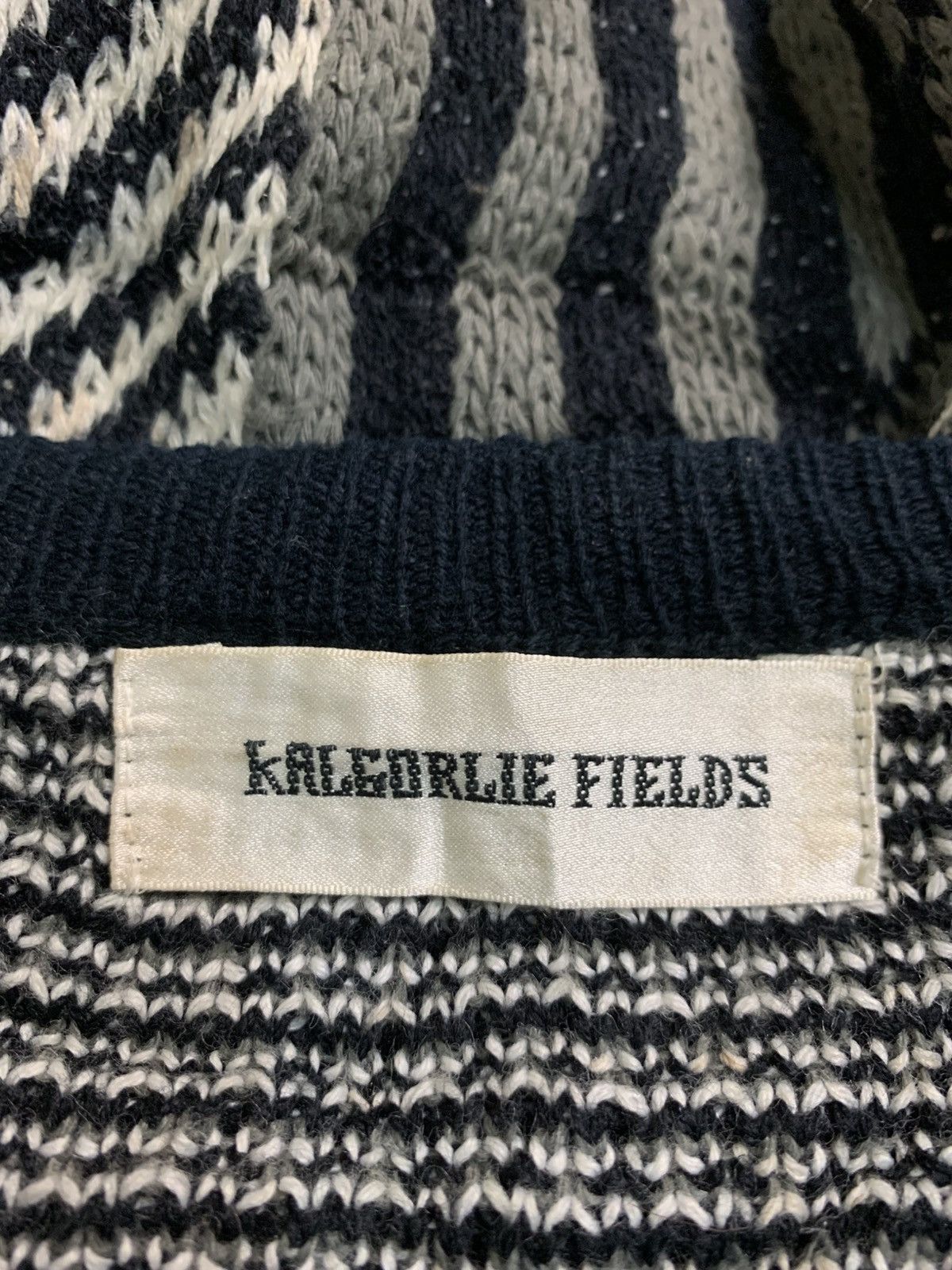 Japanese Brand Rare Design Vintage Kalgorlie Fields Knitwear Sweatshirt Size US L / EU 52-54 / 3 - 4 Thumbnail