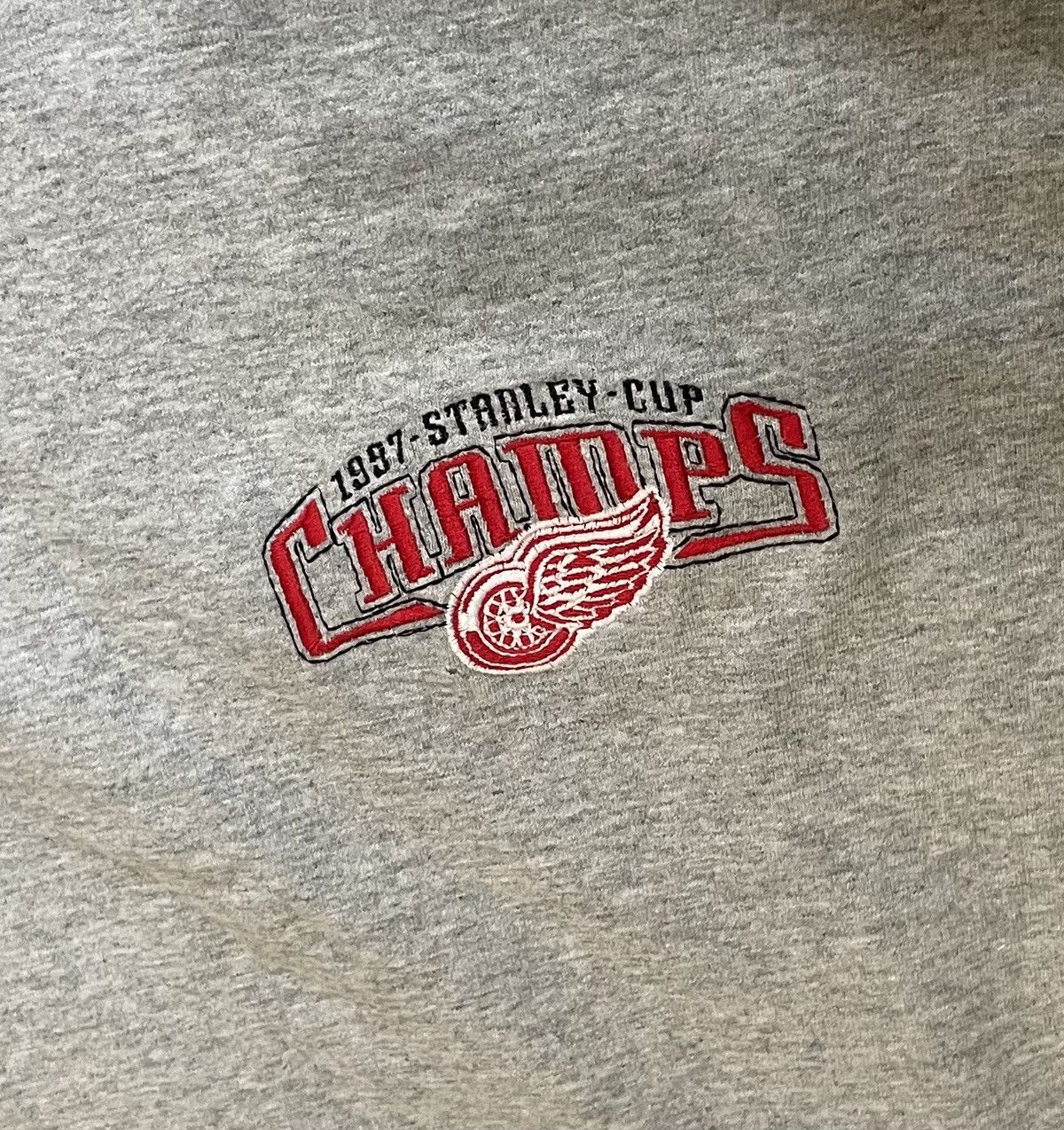 Pro Player 90s Pro Player Red Wings 🪽 Tee Size US XXL / EU 58 / 5 - 4 Thumbnail