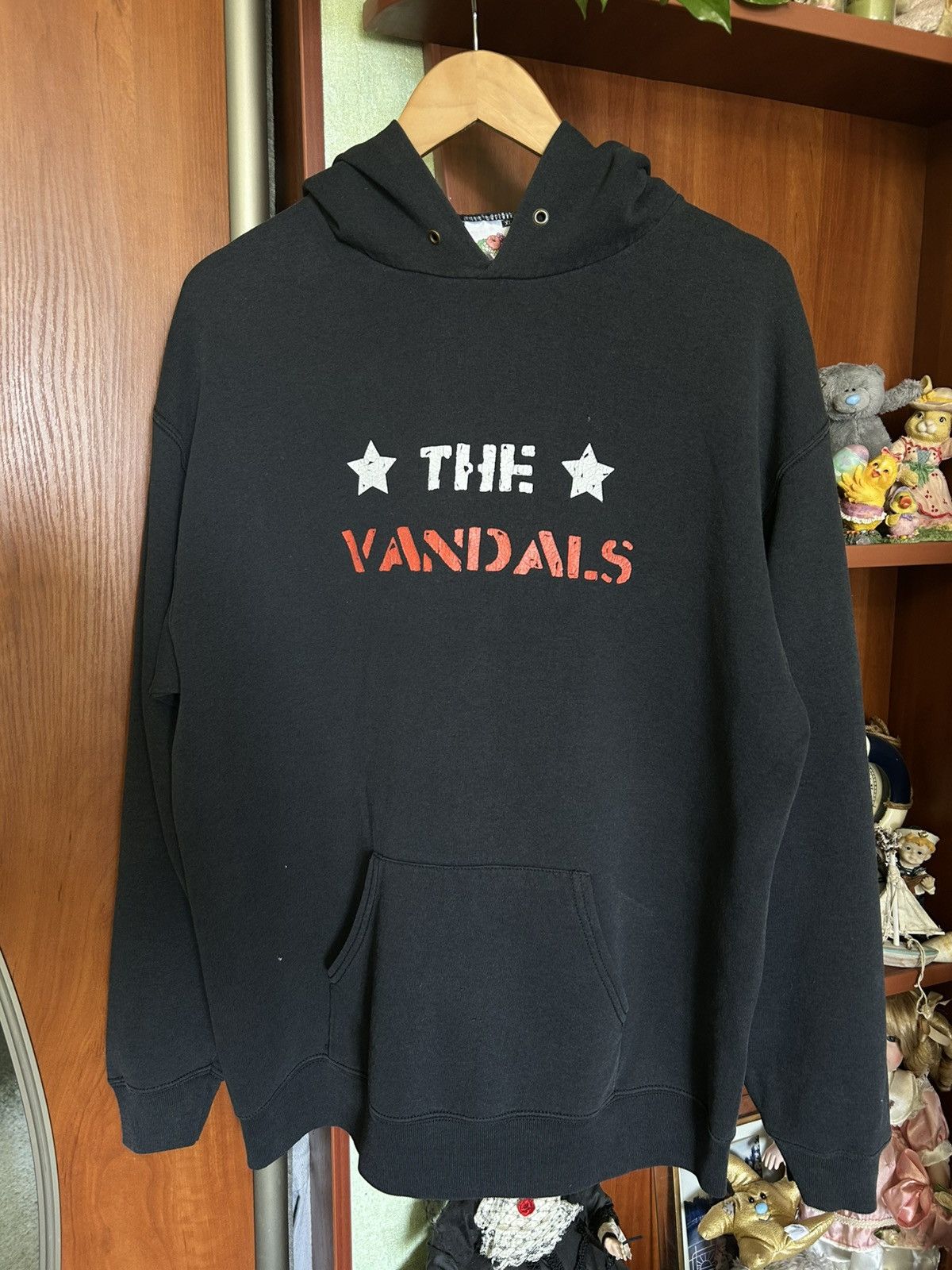 Band Tees VINTAGE THE VANDALS PUNK BAND HOODIE FADE RARE THRASHED Size US XL / EU 56 / 4 - 3 Thumbnail
