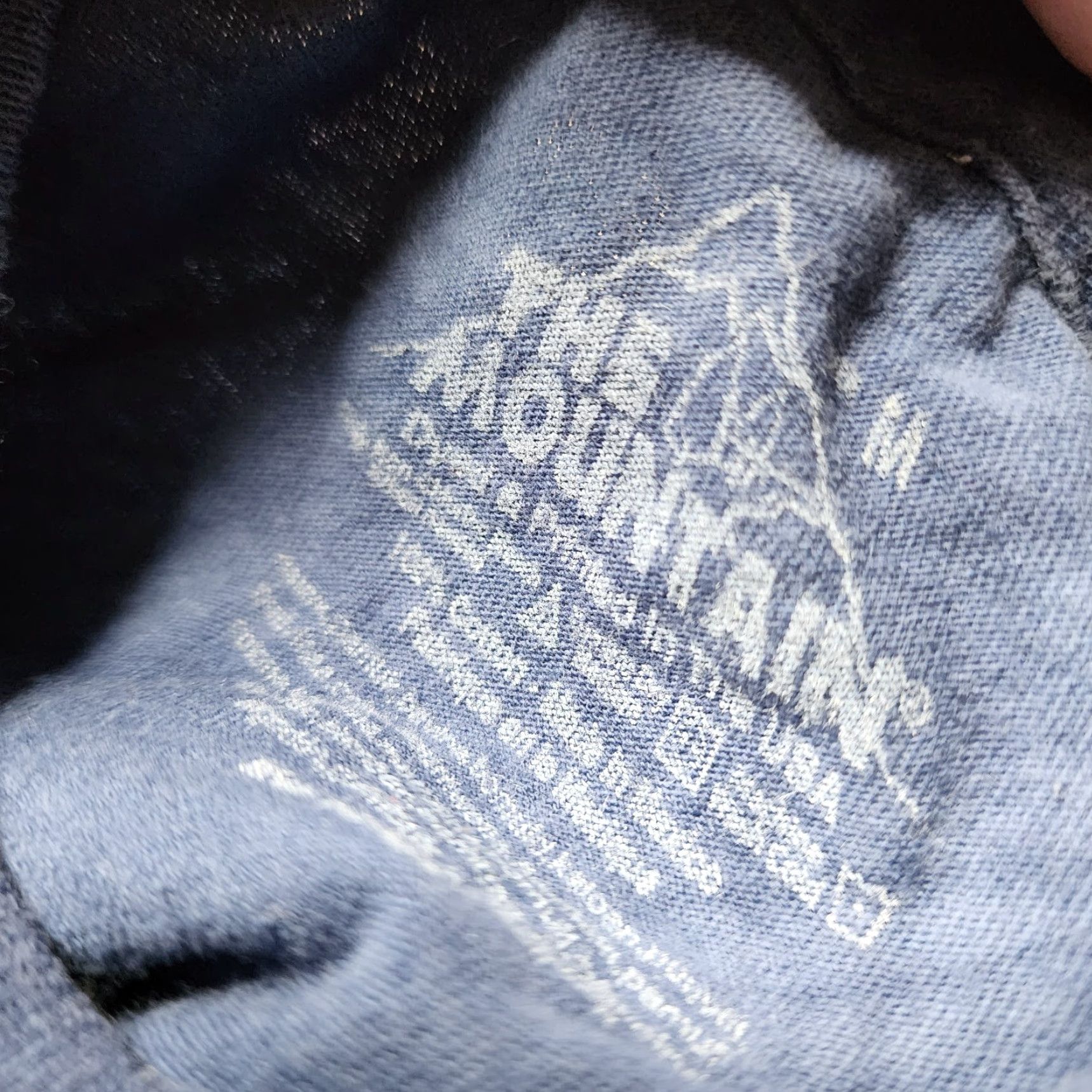 The Mountain The Mountain Mens M T Shirt Crew Neck Short Sleeve Tie Dye Christmas Santa Cat Kitten Blue 2010-2019 Cotton Size US M / EU 48-50 / 2 - 5 Thumbnail