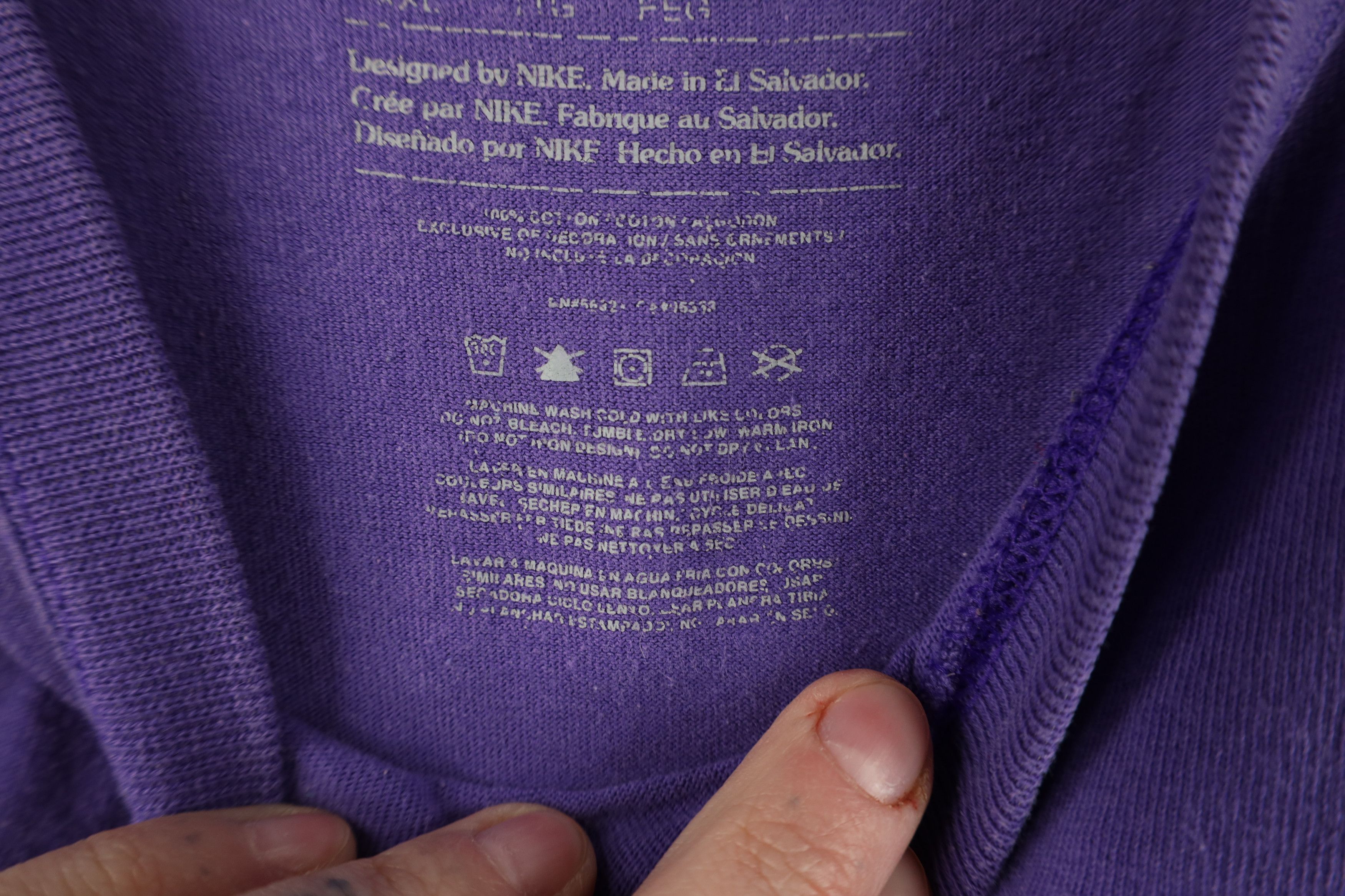Nike Vintage Nike Scott Mini Swoosh Short Sleeve T-Shirt Purple Size US XXL / EU 58 / 5 - 9 Thumbnail