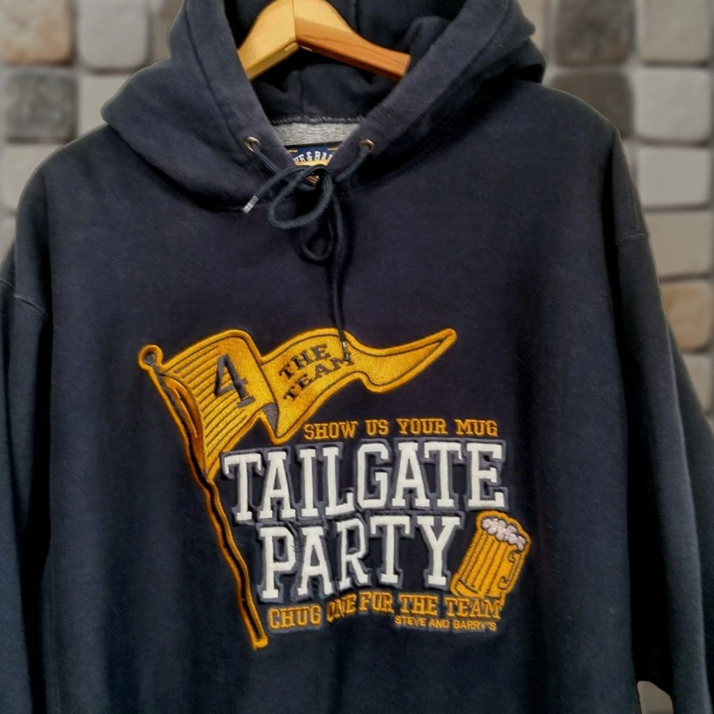 Vintage VINTAGE Steve & Barry's Tailgate Party Sweatshirt Hoodie XL Men Blue Size US XL / EU 56 / 4 - 1 Thumbnail